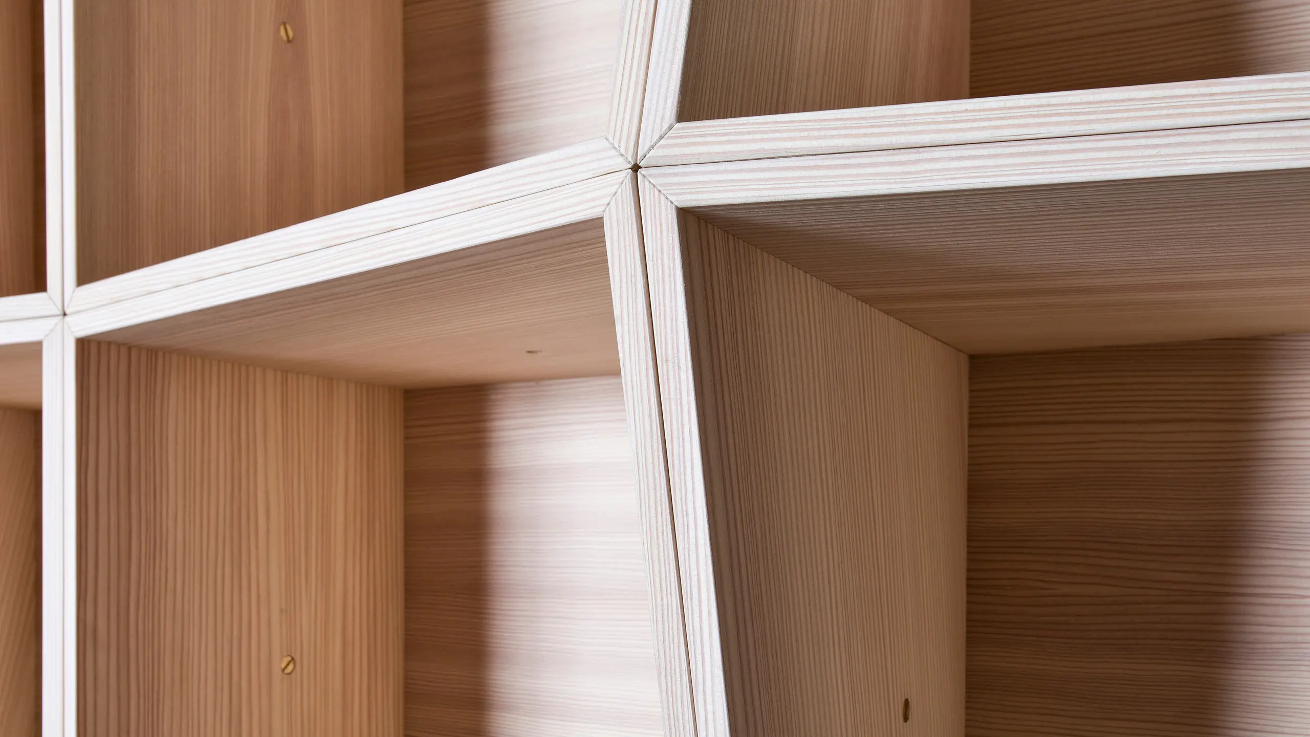 Trentino Wood & Design - Edge Wall shelving modular system