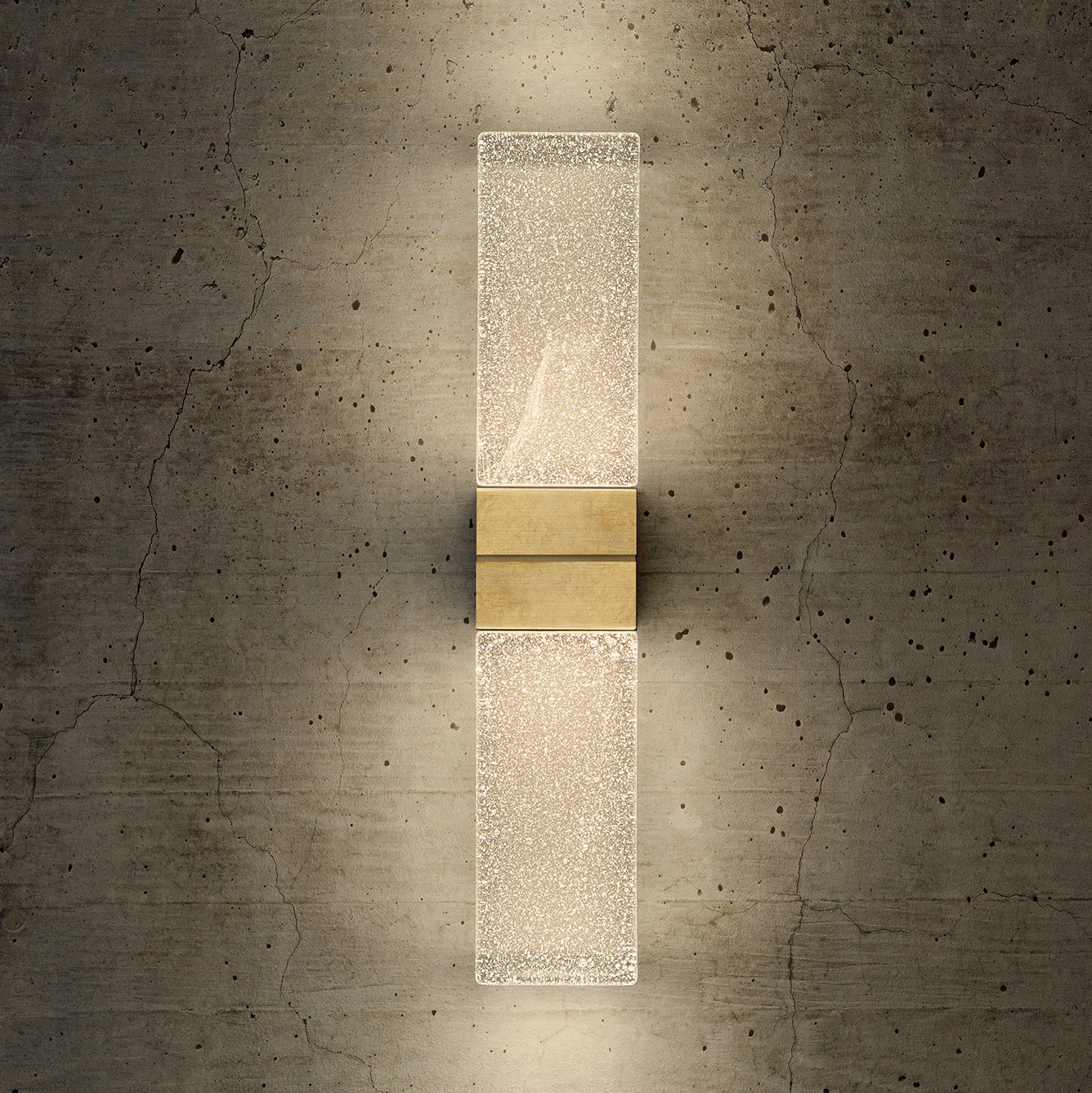 Display product GRAND PAPILLON DUO – wall light from manufacturer MASSIFCENTRAL