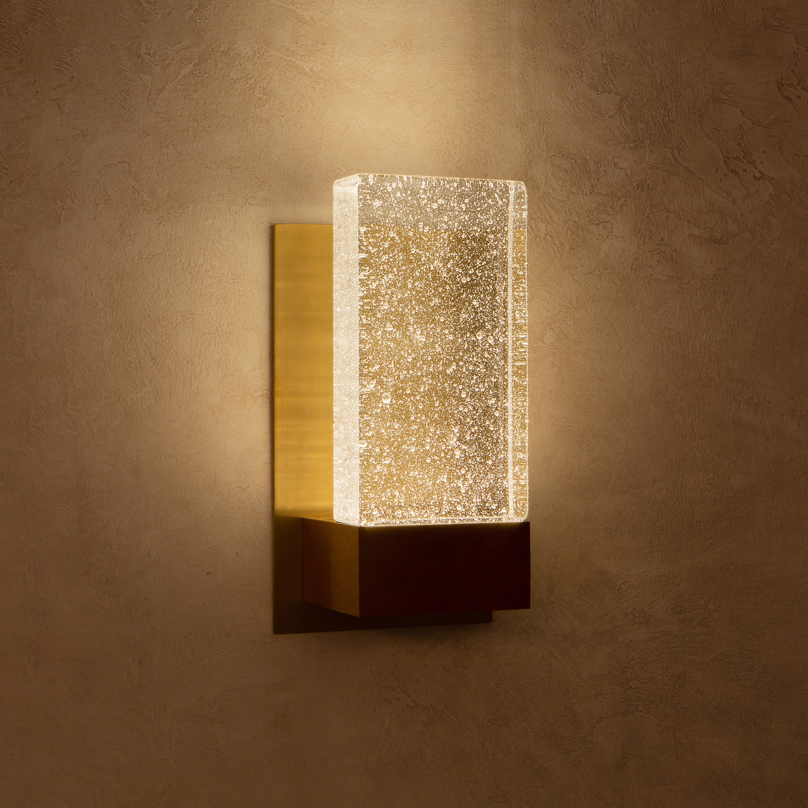 Mostra il prodotto GRAND PAPILLON ÉCRAN XL – wall light del produttore MASSIFCENTRAL