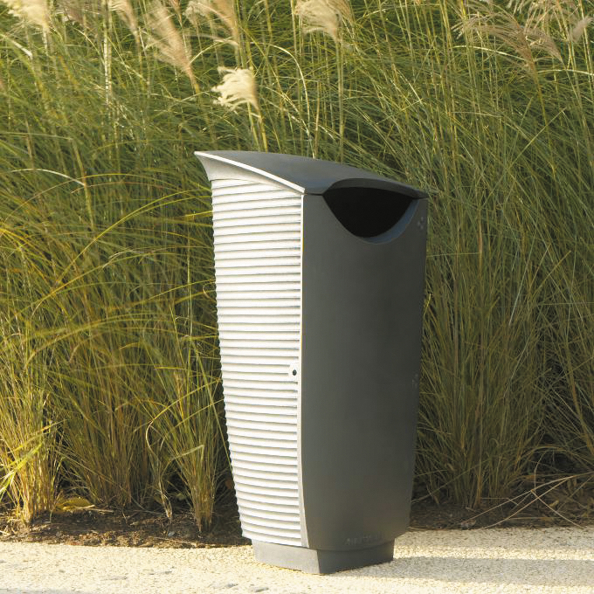 LITTER BIN / ASHTRAY