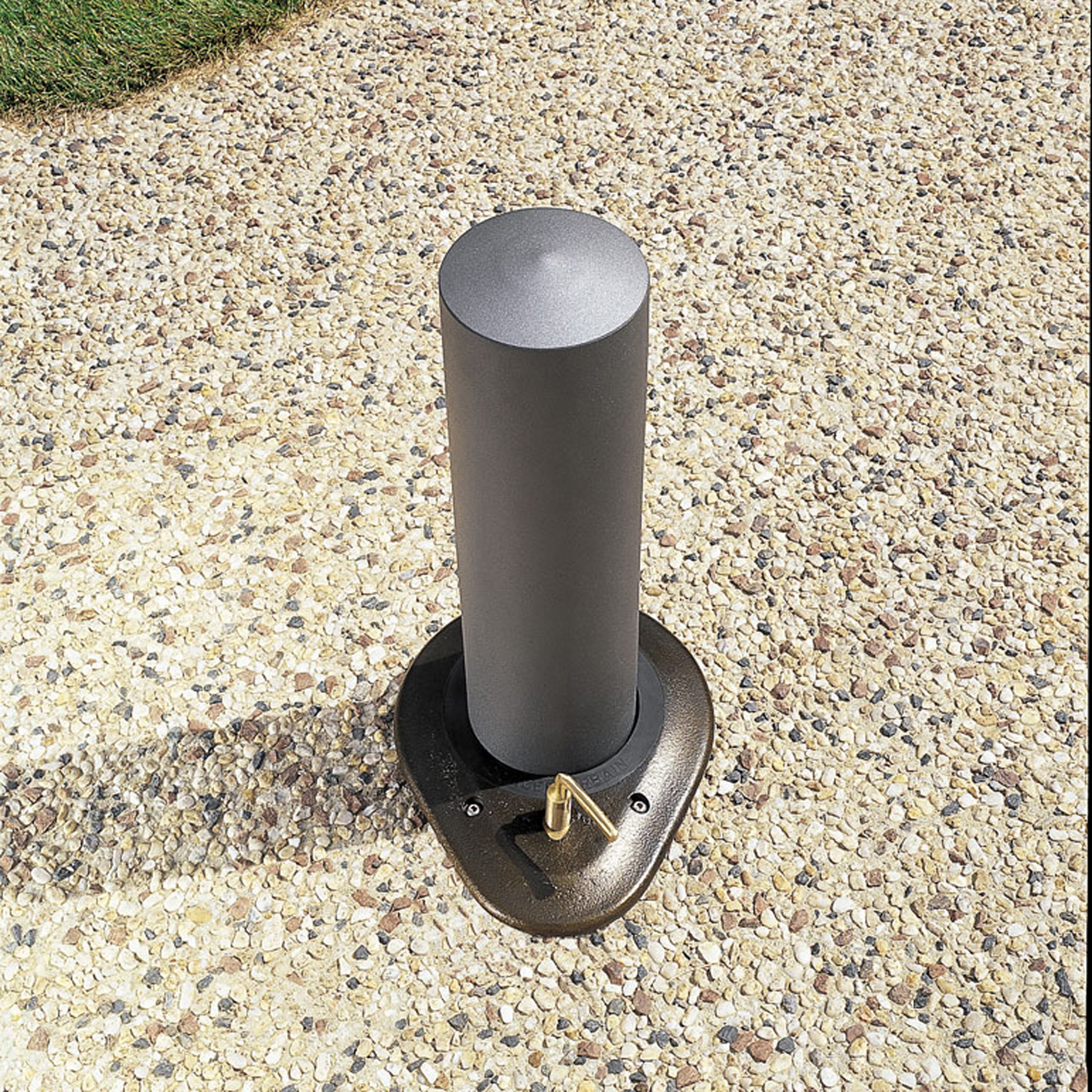Produkt Rhéa D140 rectable bollard des Herstellers Concept Urbain anzeigen