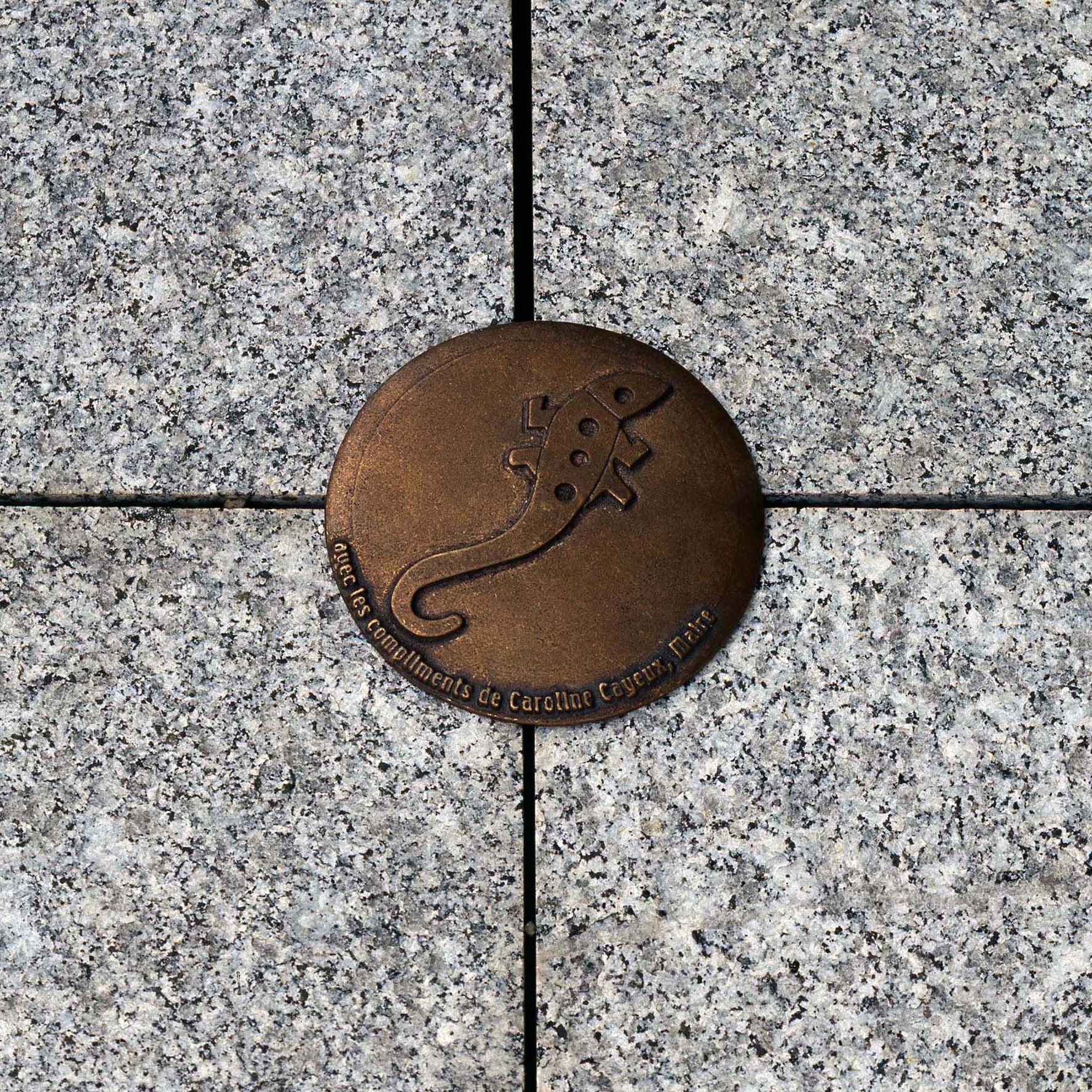 Display product Stud bronze personalised from manufacturer Concept Urbain