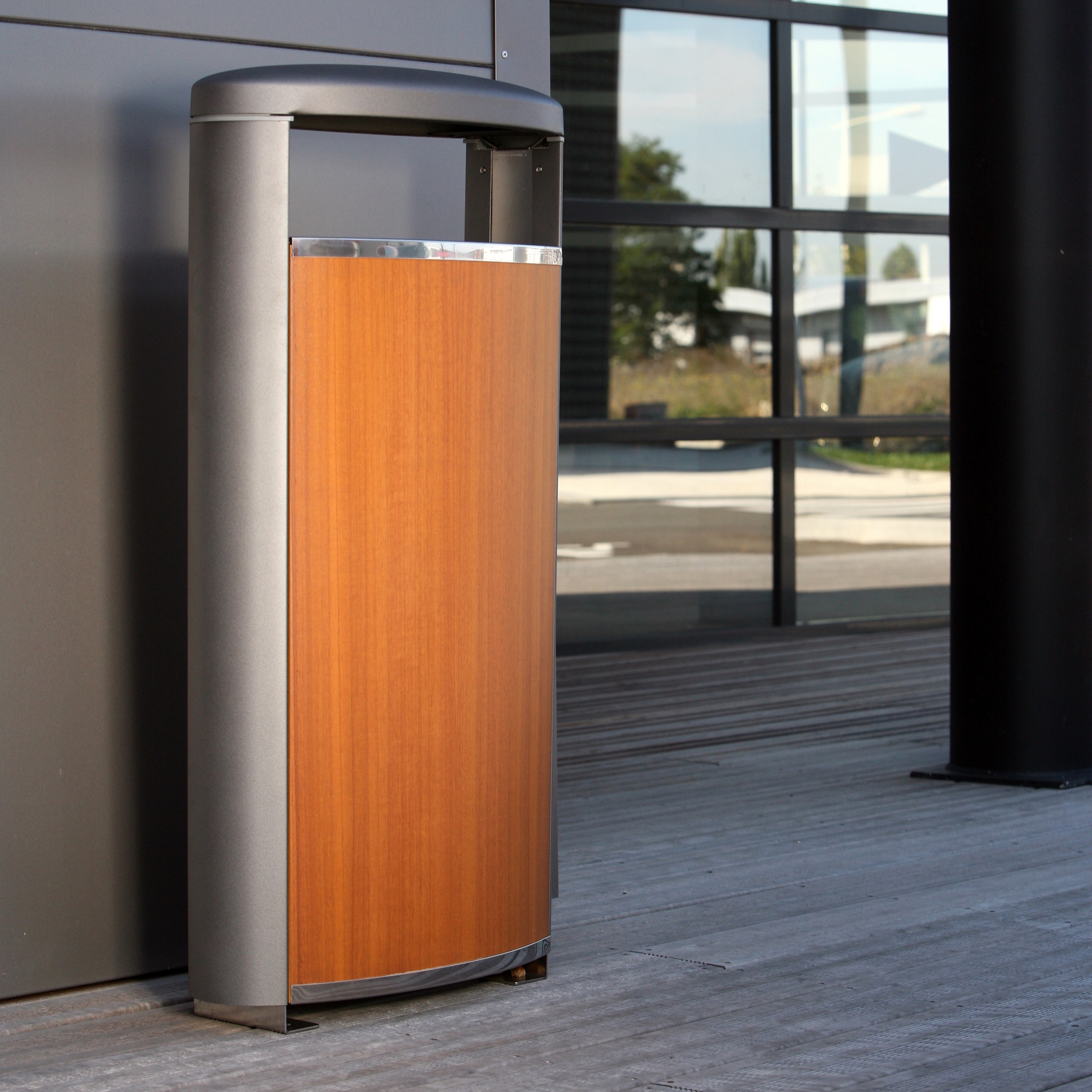 Produkt Basic litter bin 1 des Herstellers Concept Urbain anzeigen