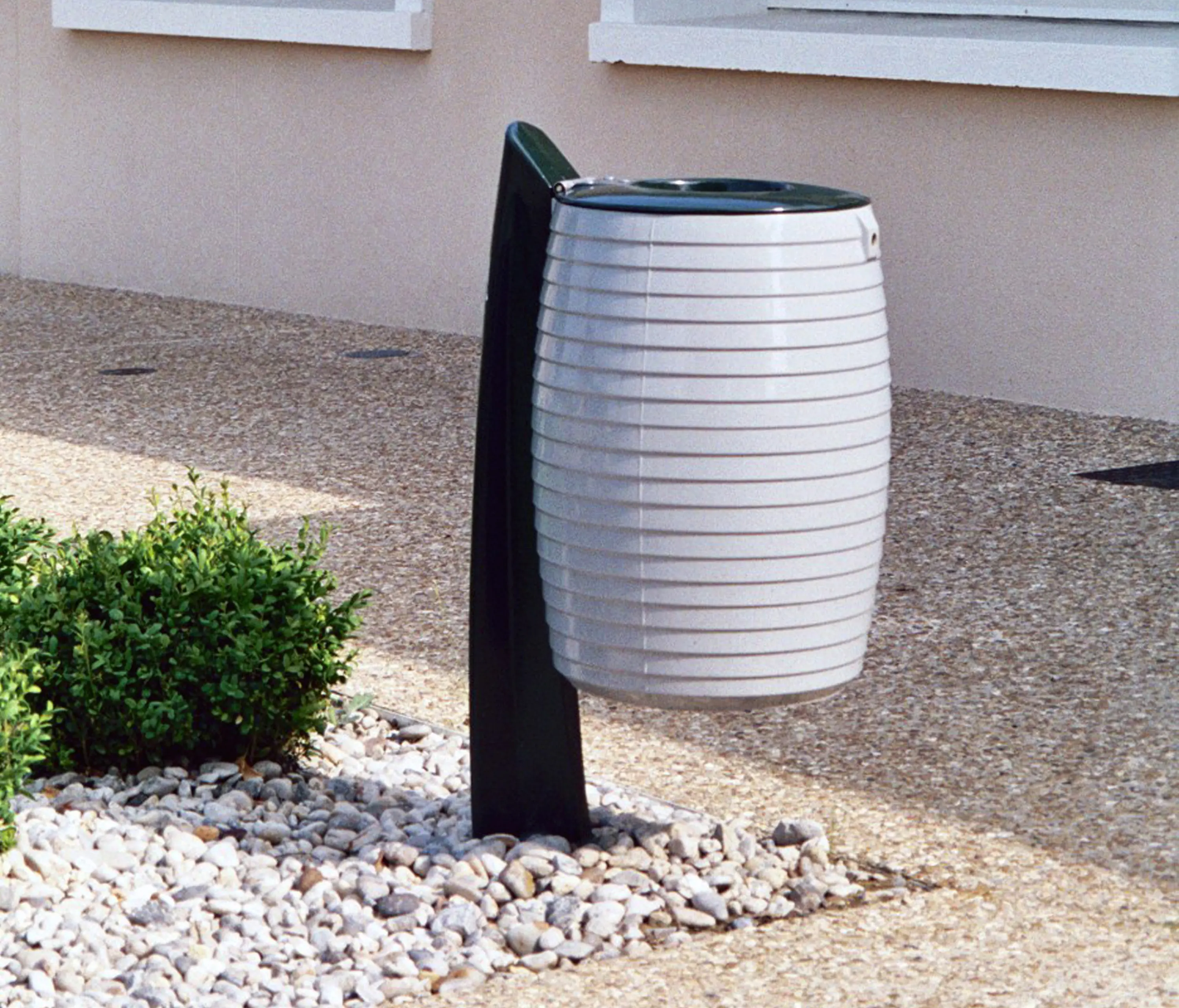 Concept Urbain - Delta corbeille 60L