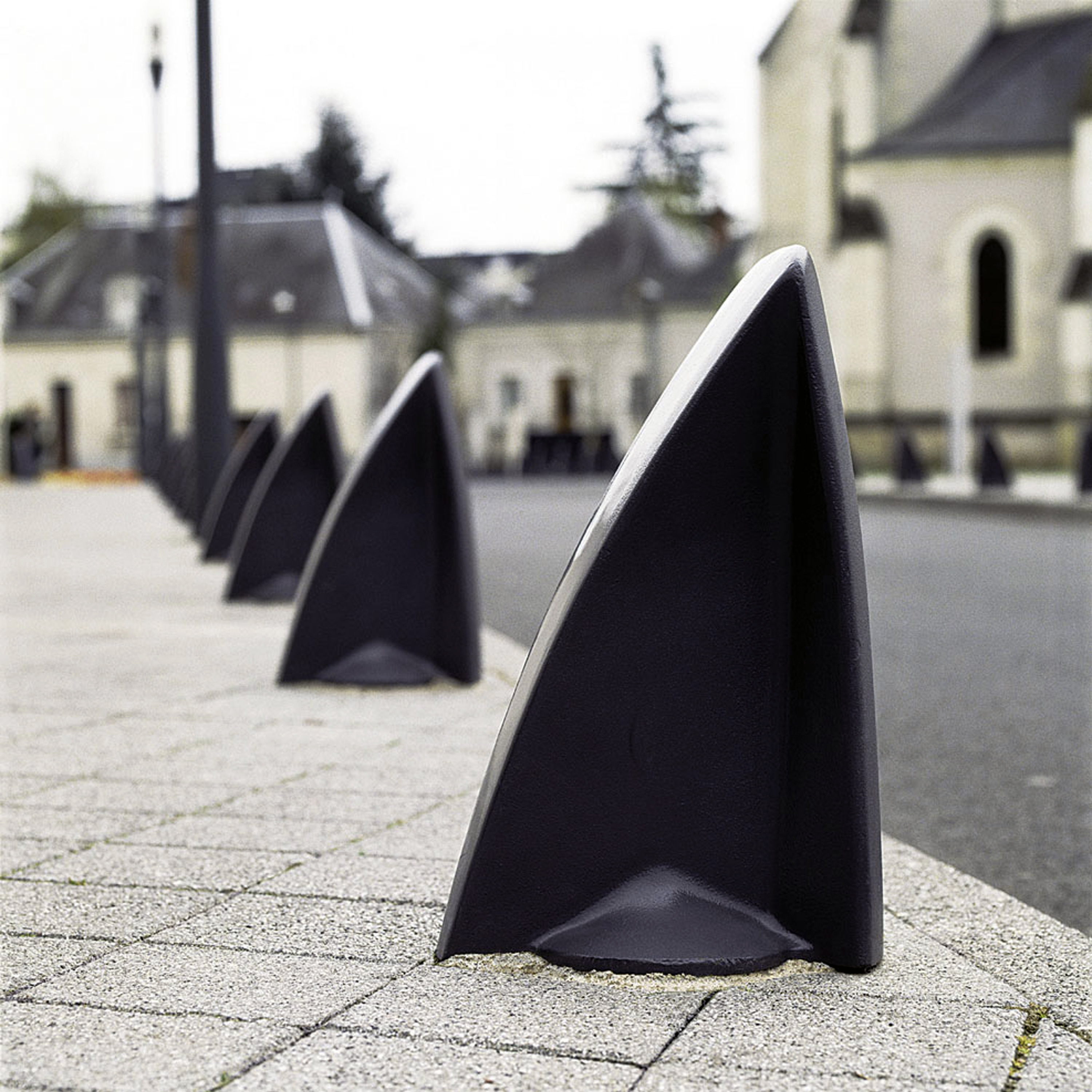 Display product Delta bollard T48 from manufacturer Concept Urbain