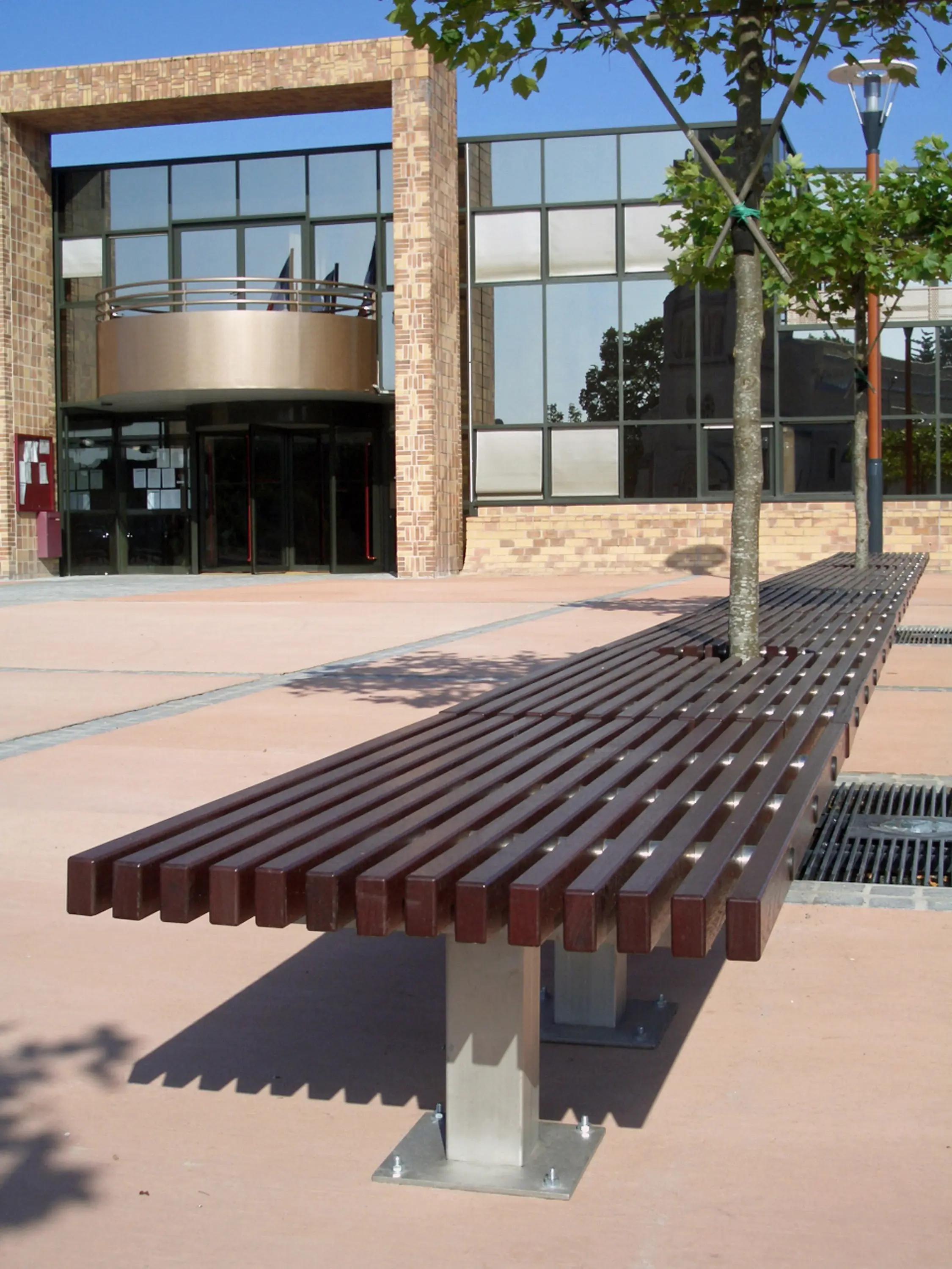 Concept Urbain - Ocean backless bench