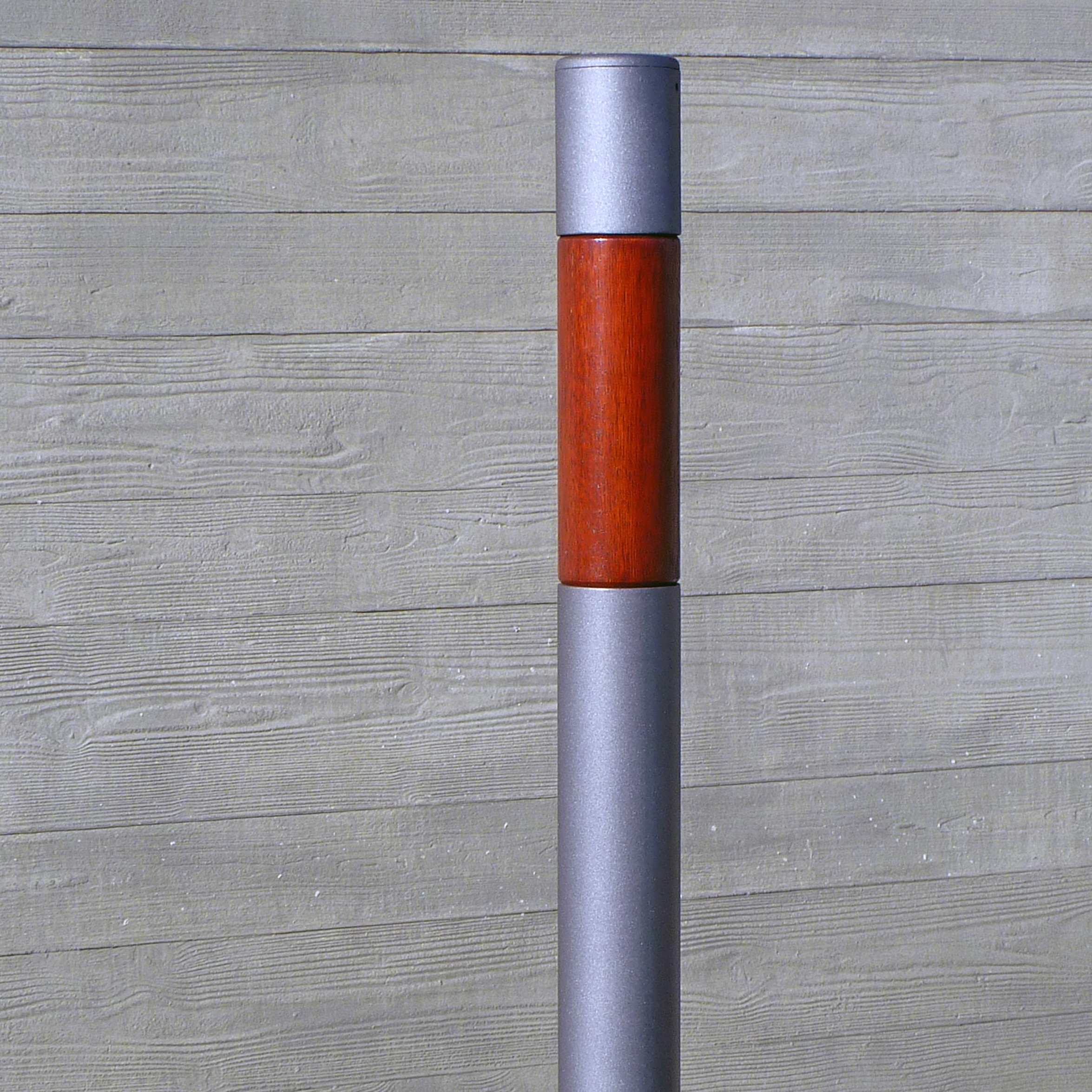 Display product Soha post from manufacturer Concept Urbain