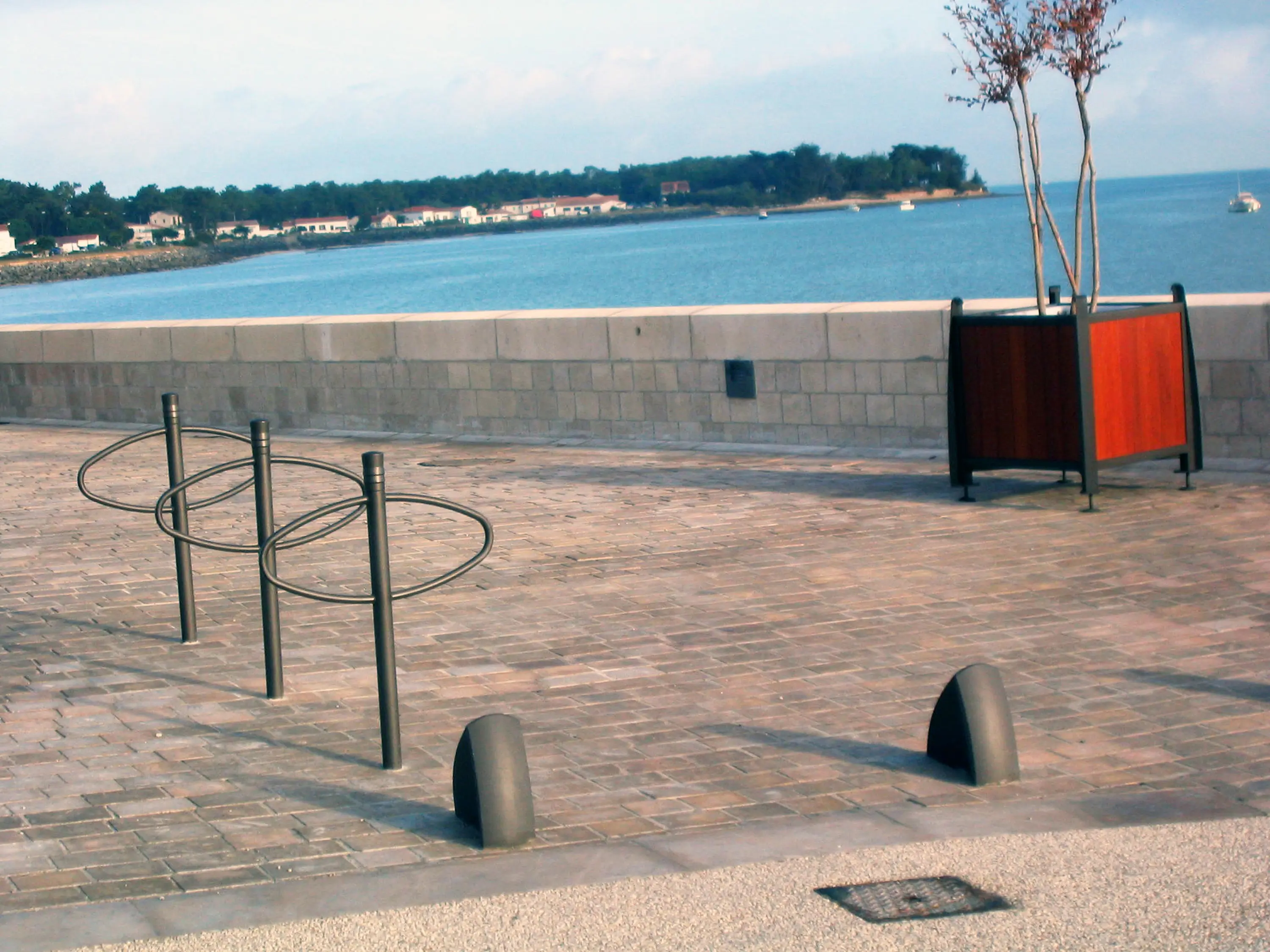 Concept Urbain - Vesta bicycle stand D70