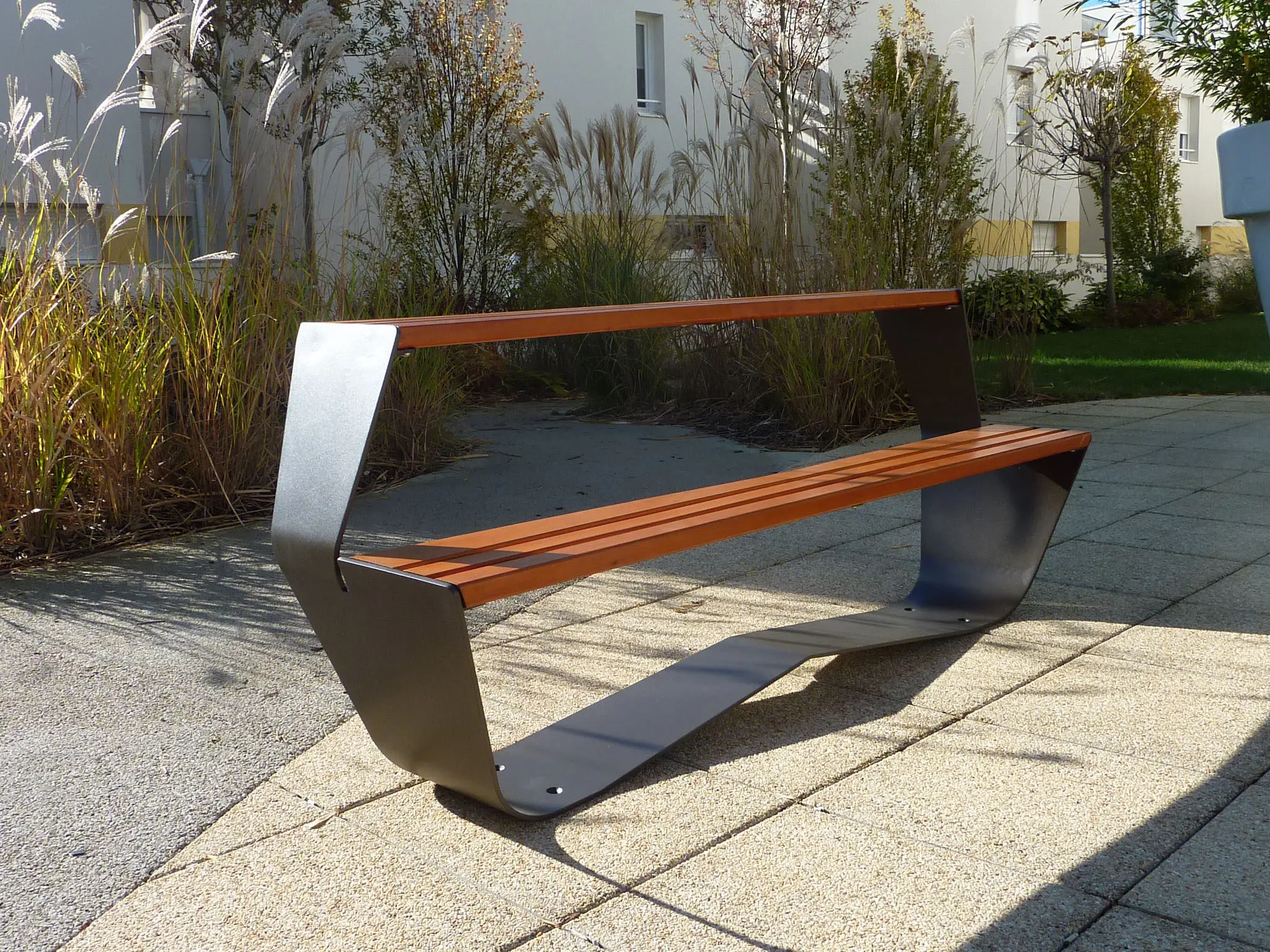 Concept Urbain - Karma picnic table