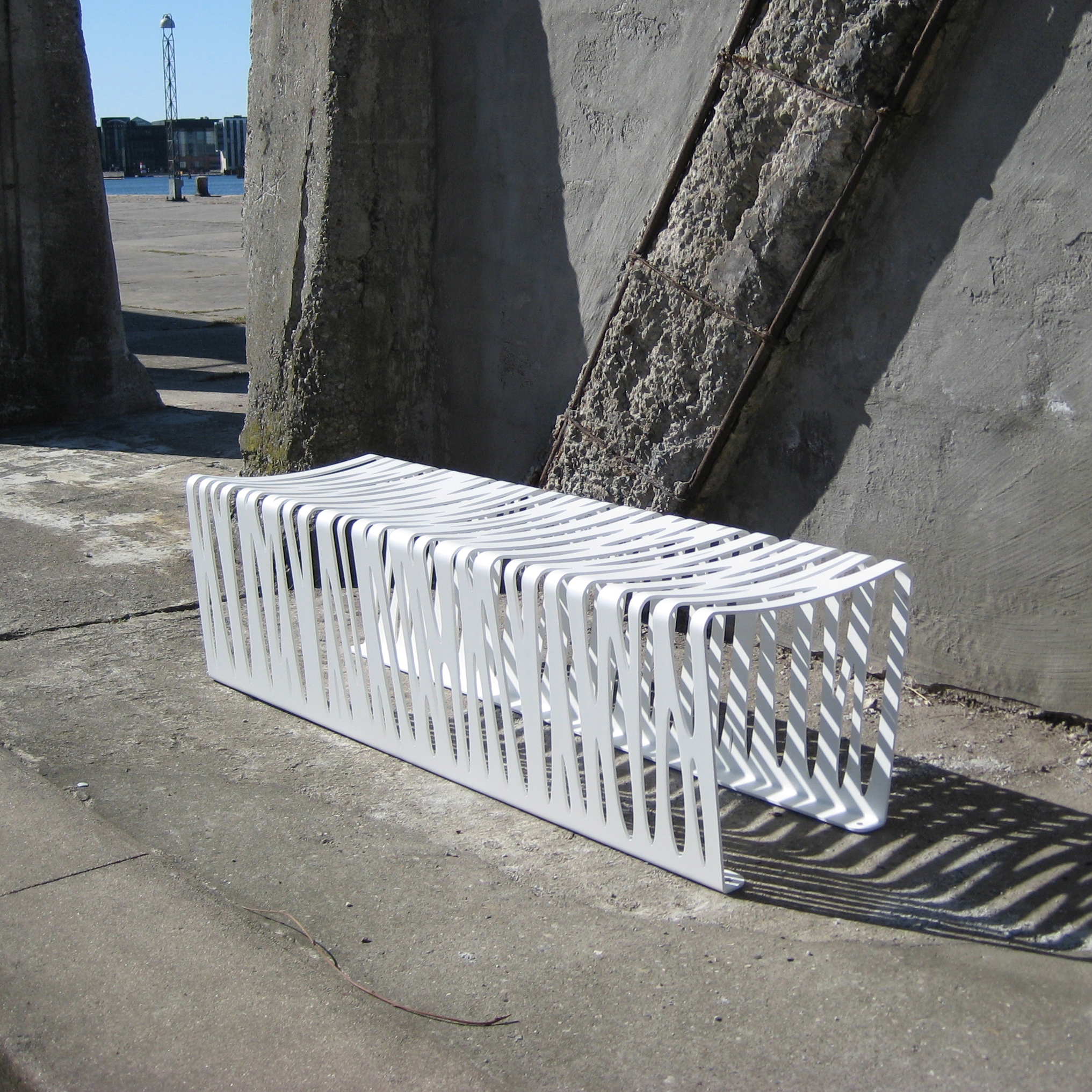 Zebra bench
