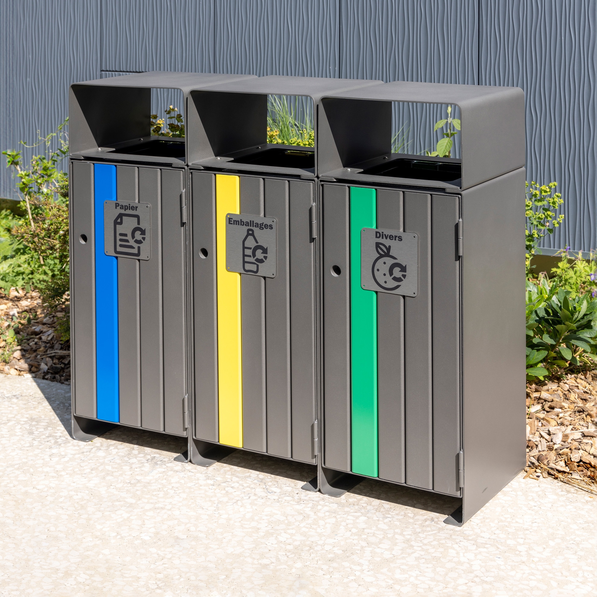 Ocean litter bin