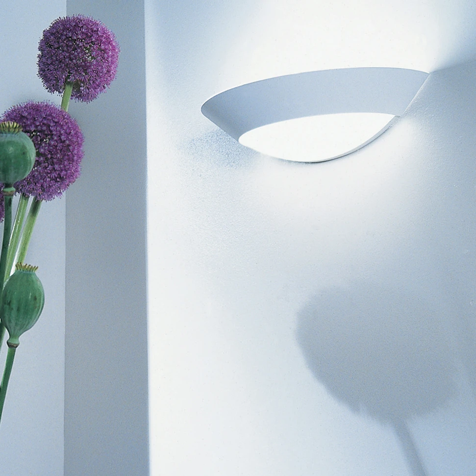 COMPACTS WALL LAMPS