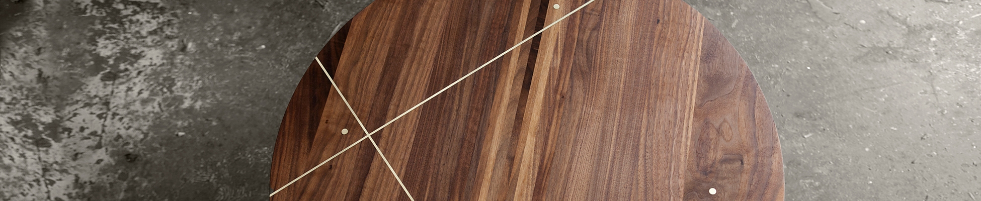 Scopri il mondo del produttore Asher Israelow