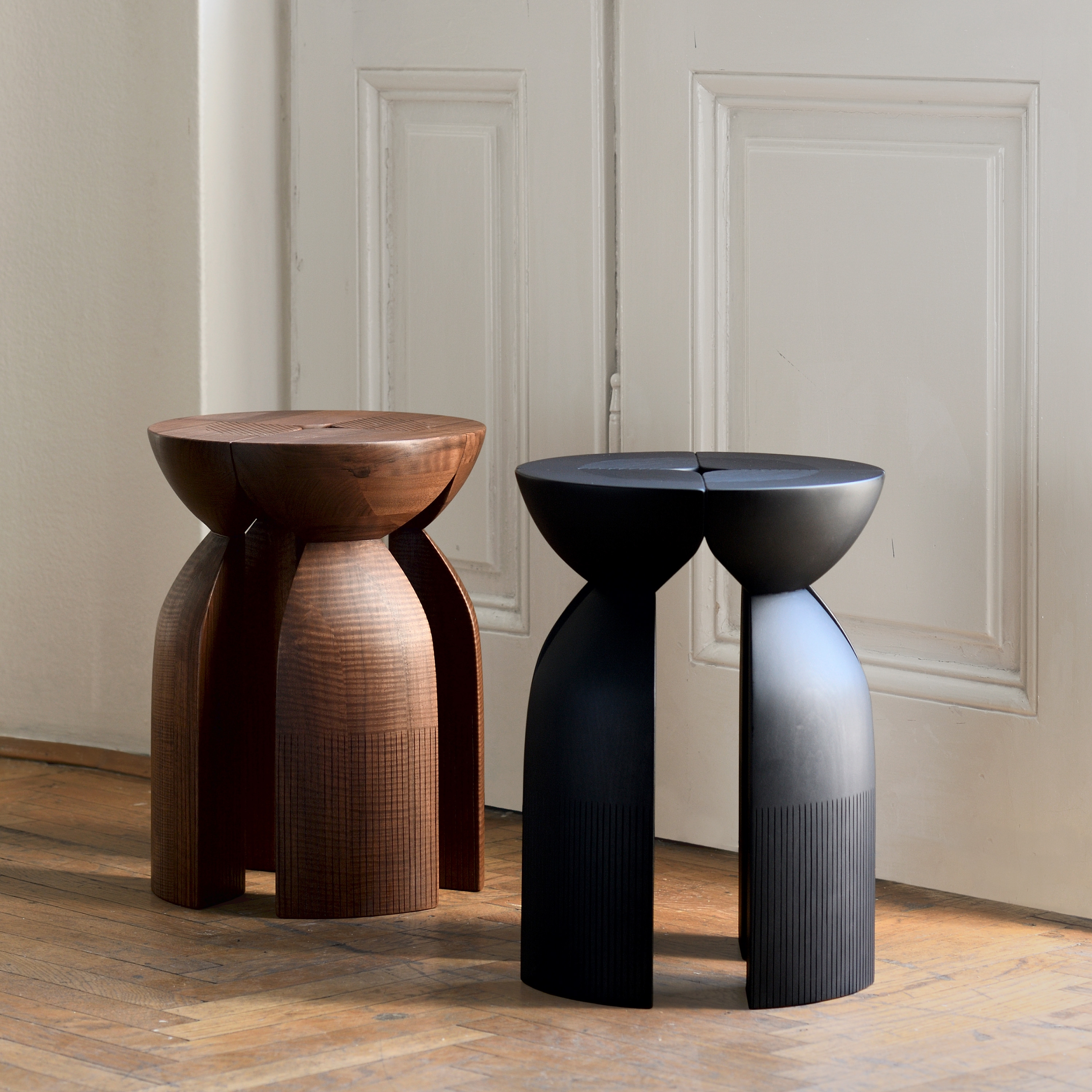 STOOLS & BARSTOOLS