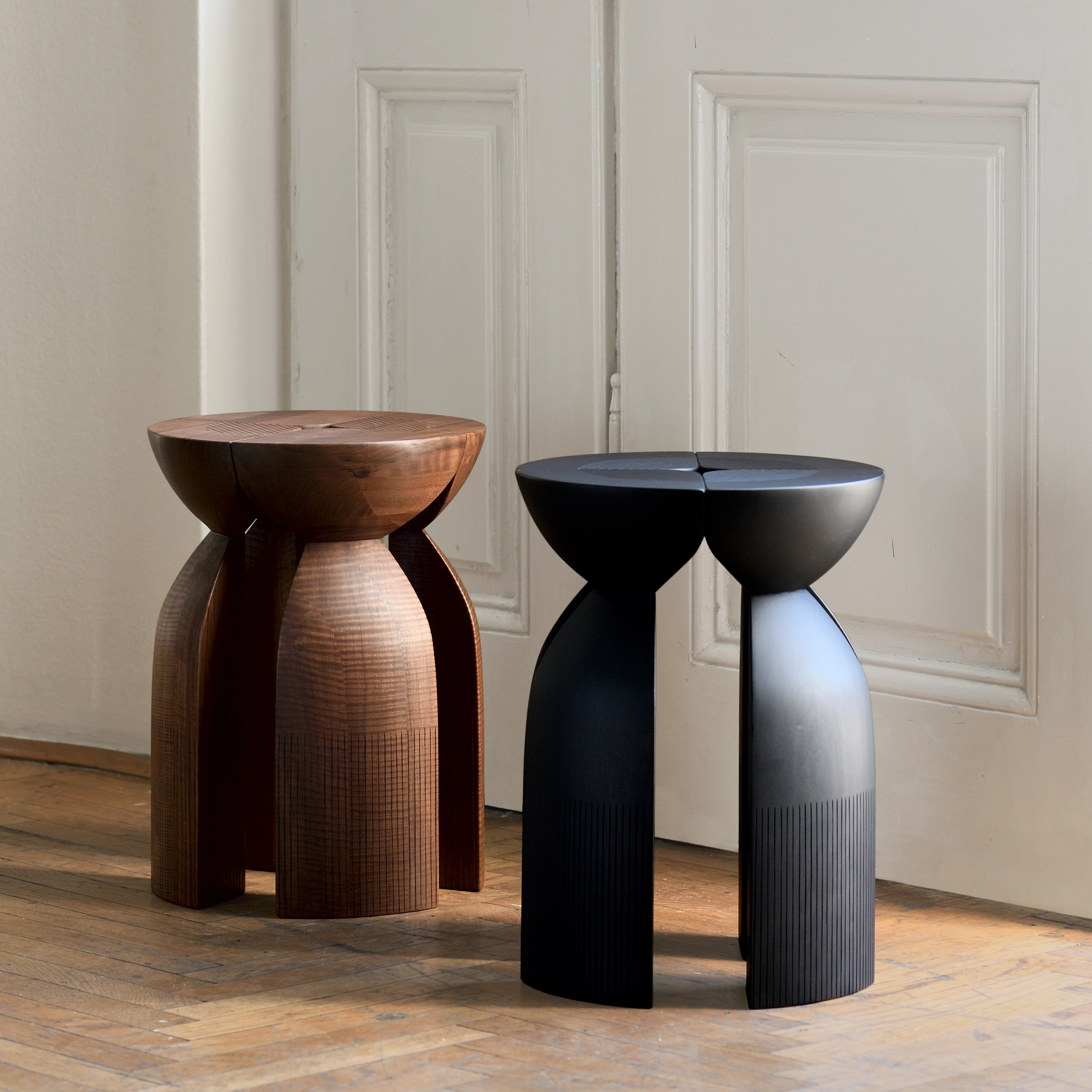 STOOLS & BARSTOOLS