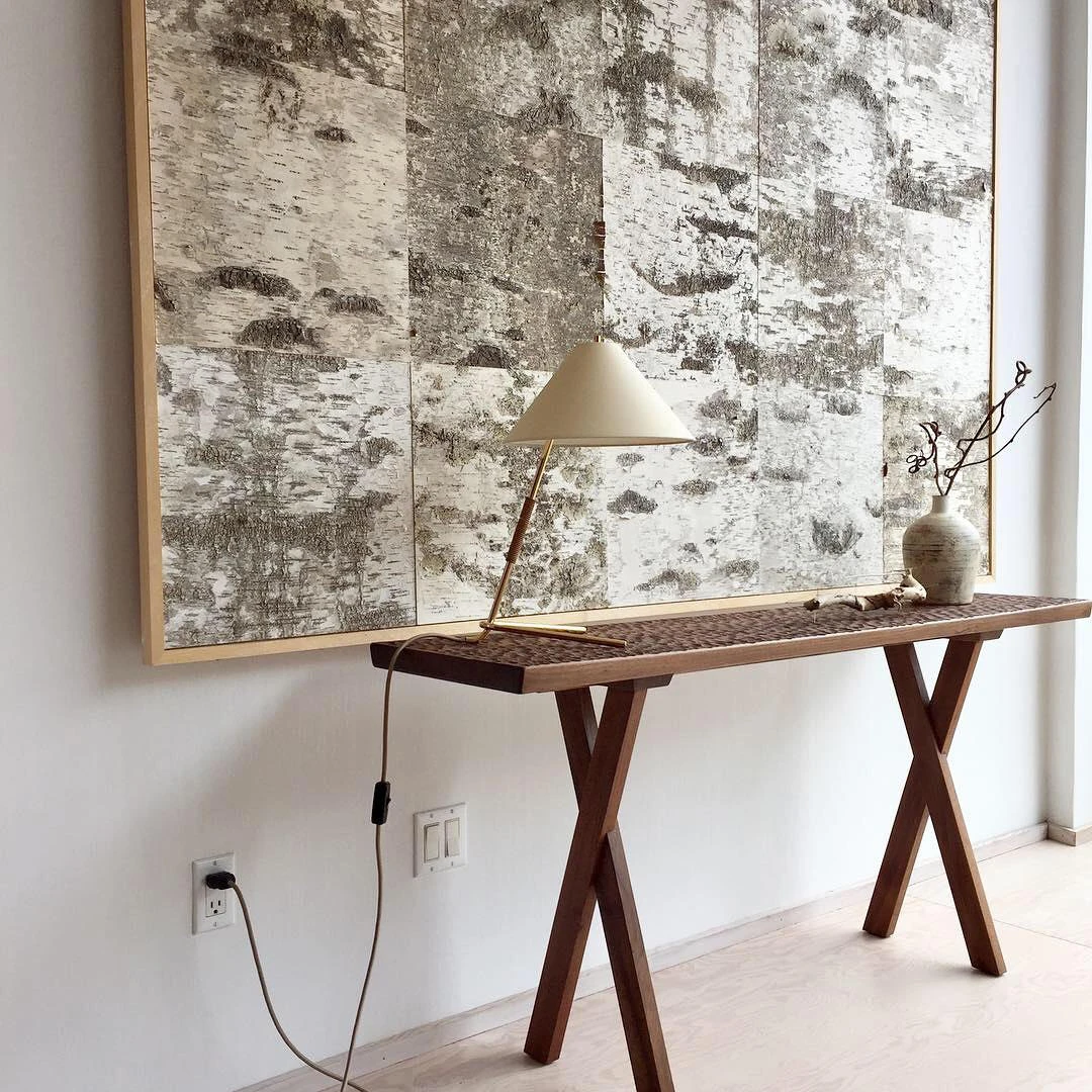 CONSOLE TABLES