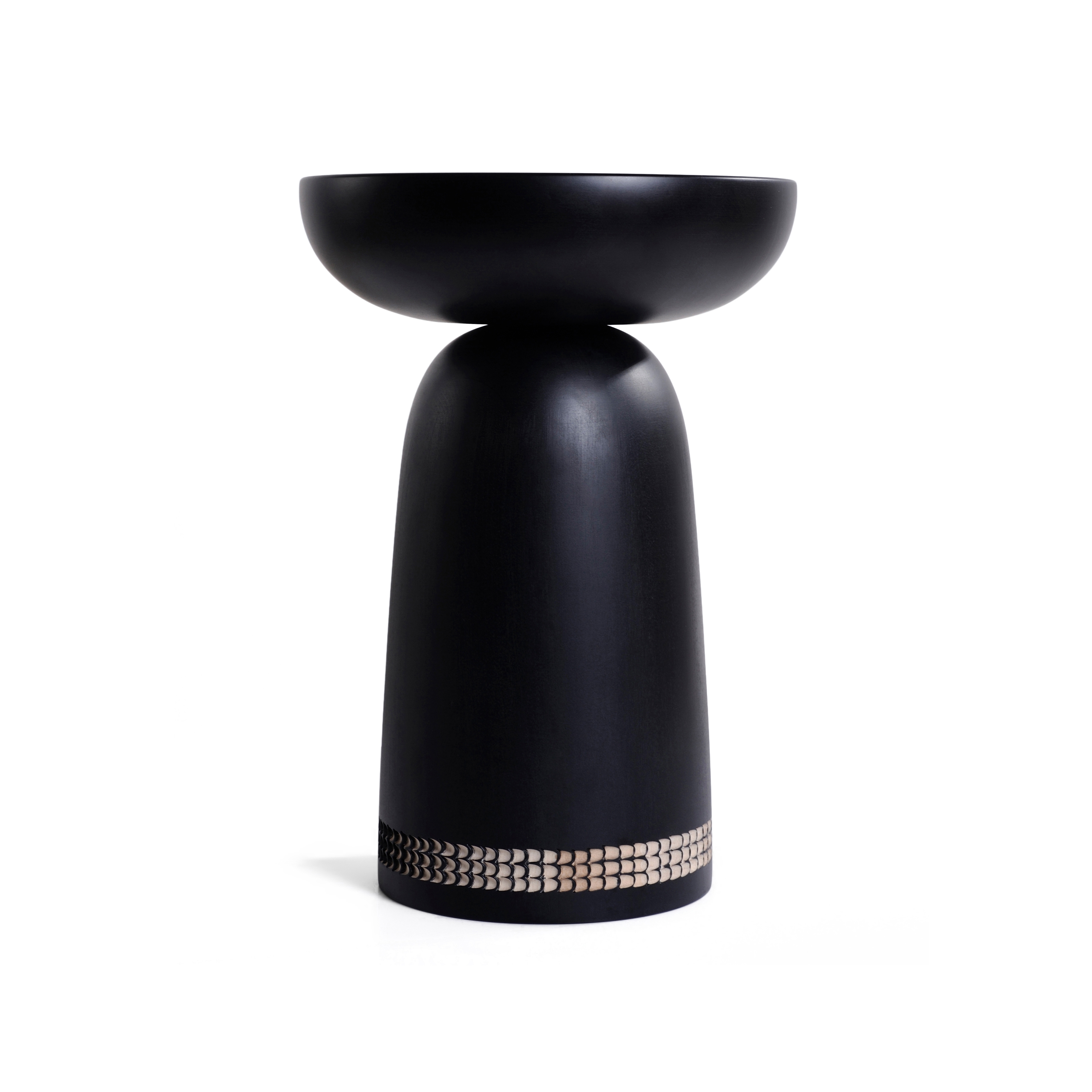 Nera Stool
