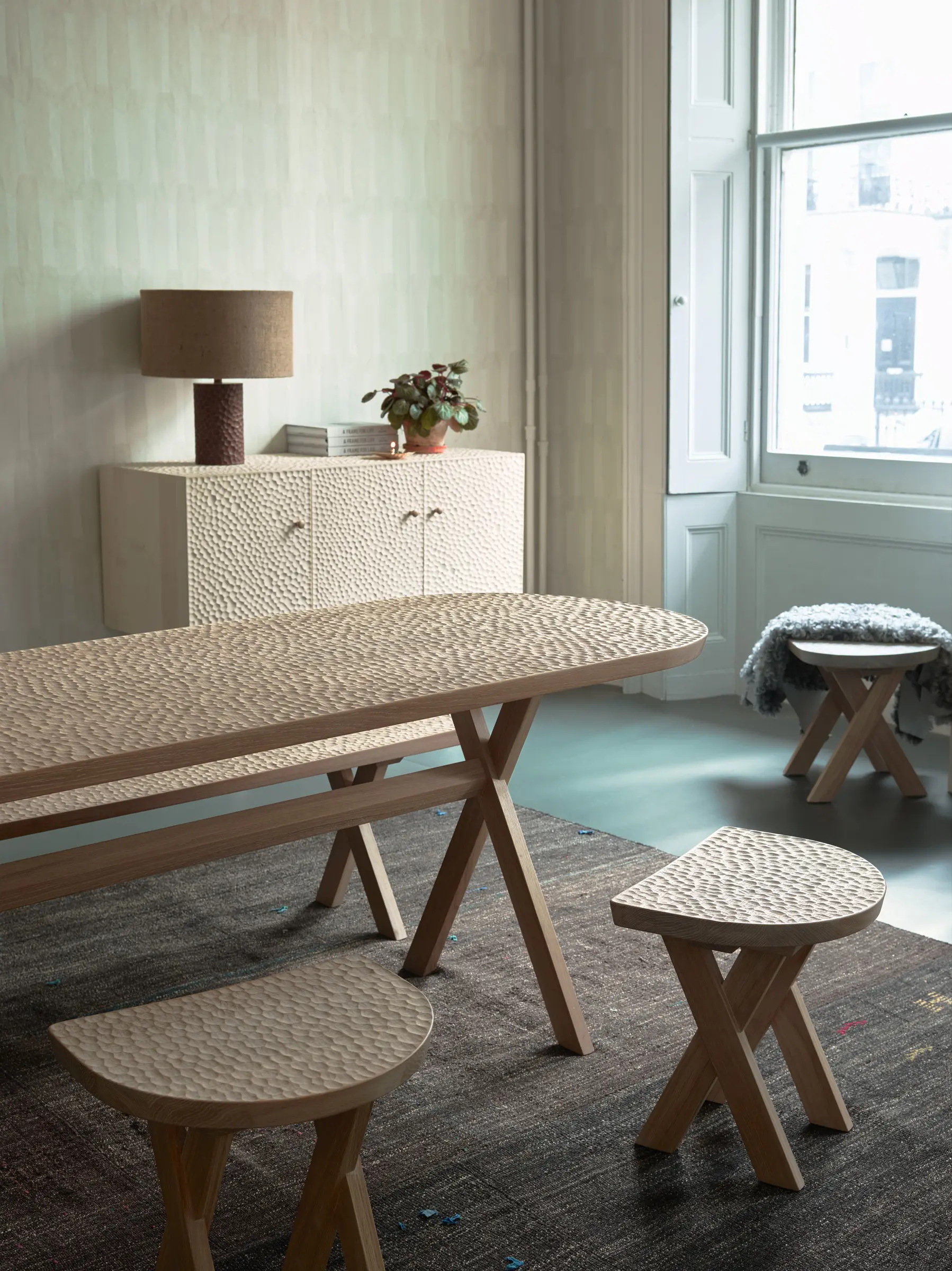 Zanat - Touch Stool half moon