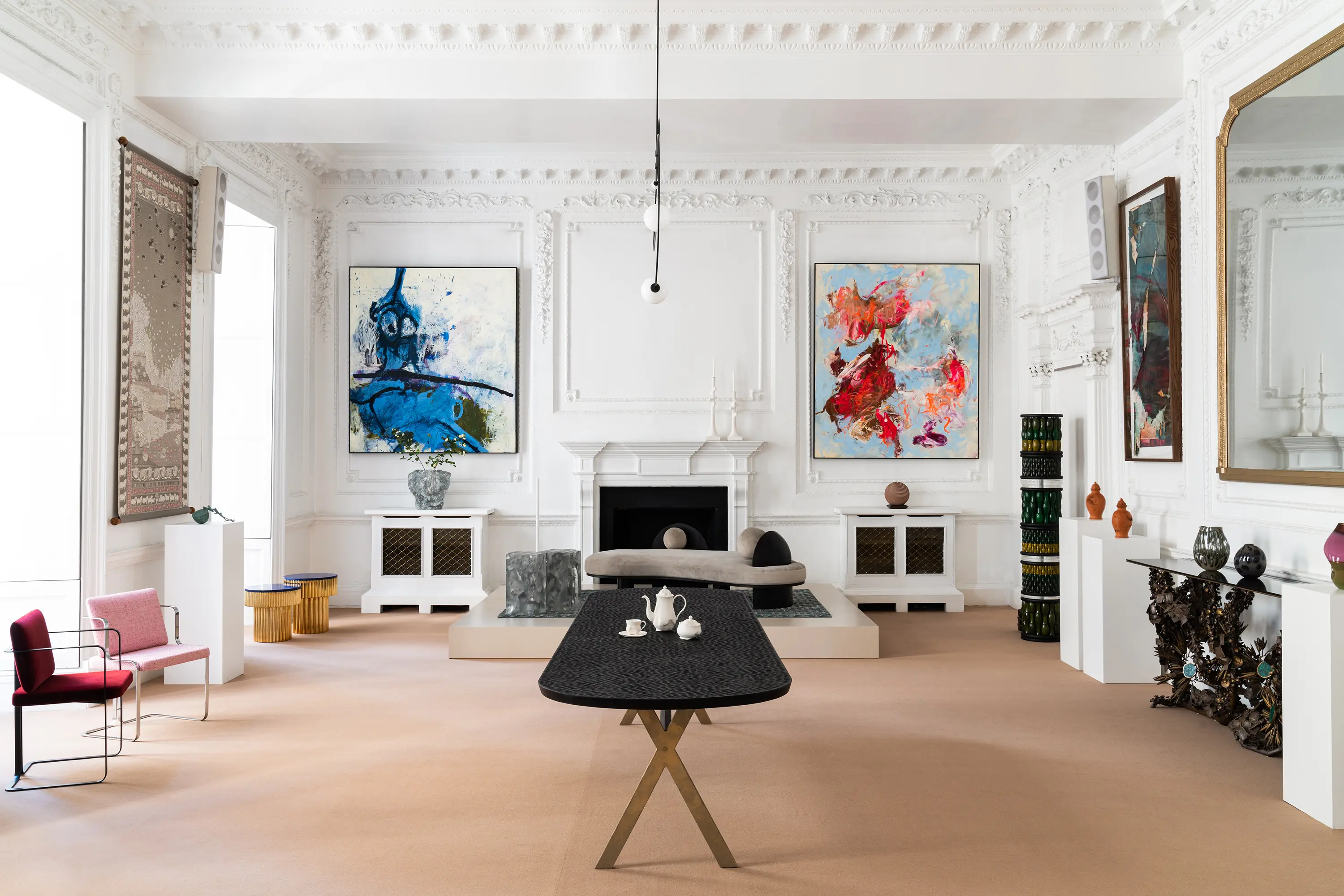 Zanat - Touch Table with bronze legs