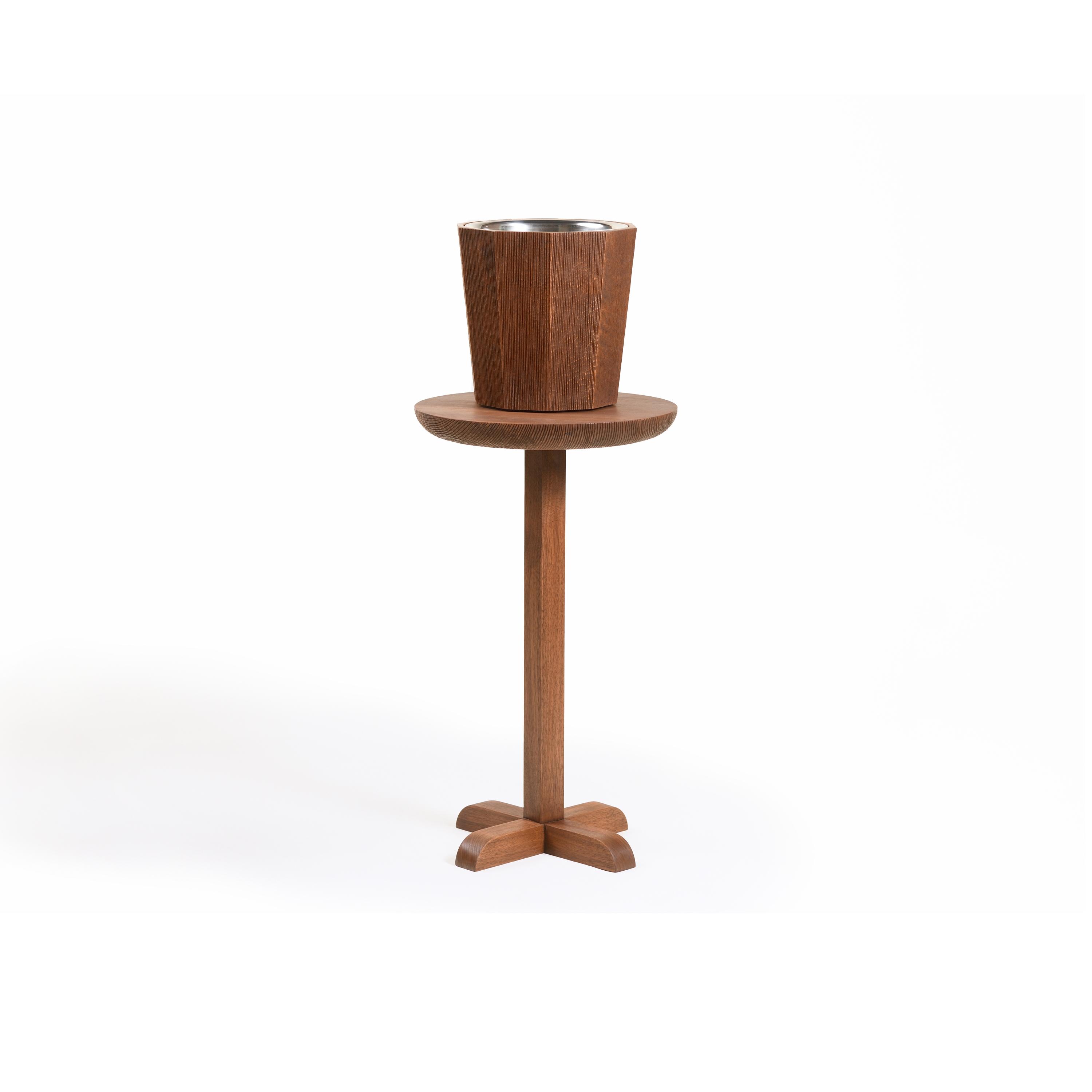 Mostrar el producto Merak ice bucket and small table del fabricante Zanat