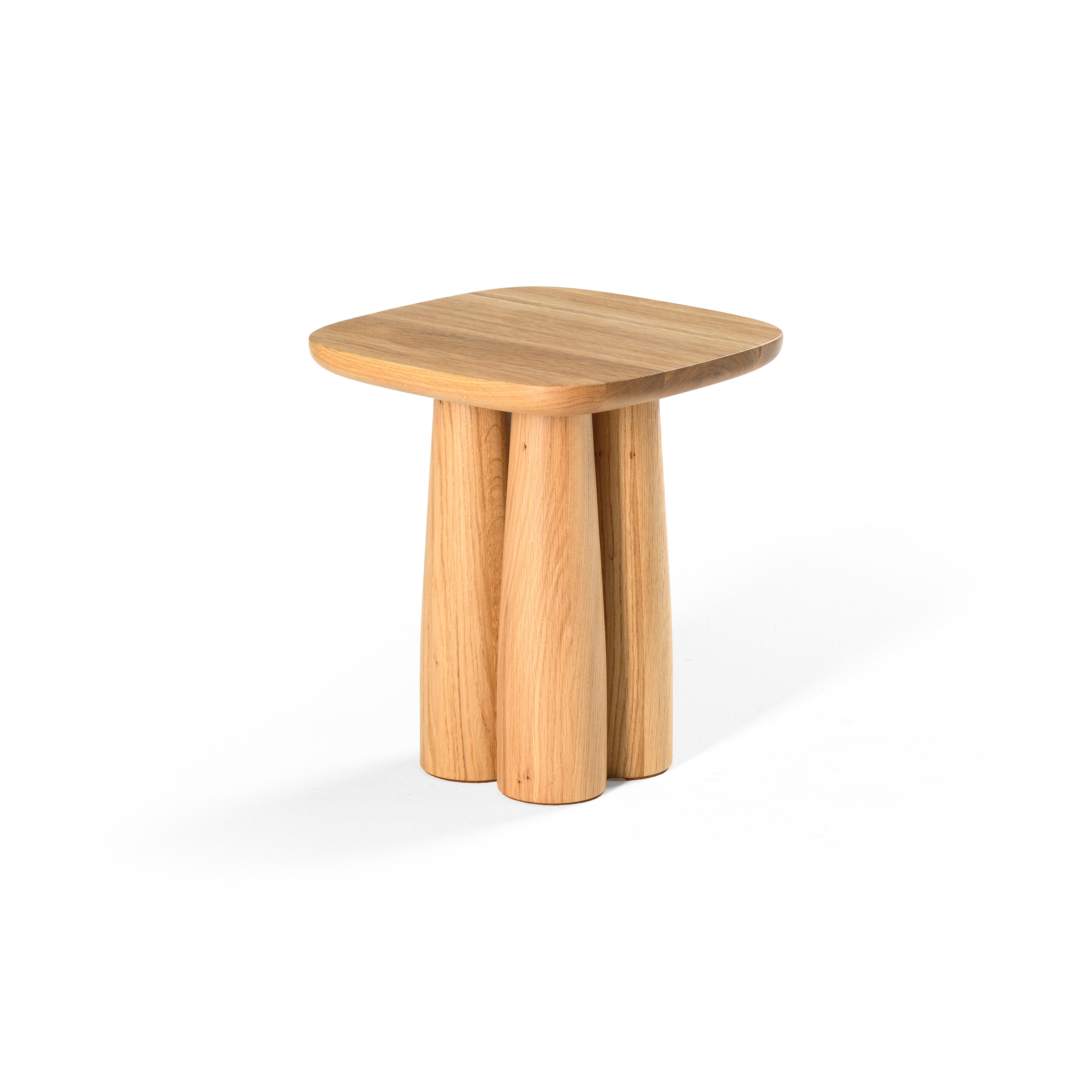 Mostrar el producto Stolac Side Table del fabricante Zanat