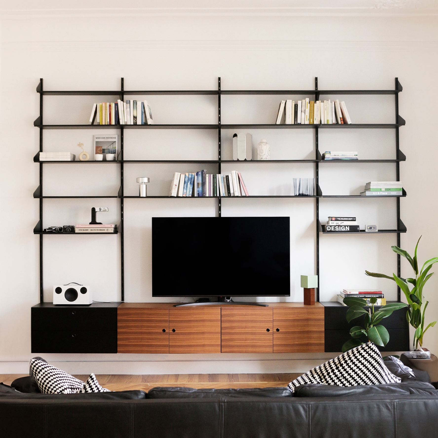 Display product K1+ Living from manufacturer Kriptonite