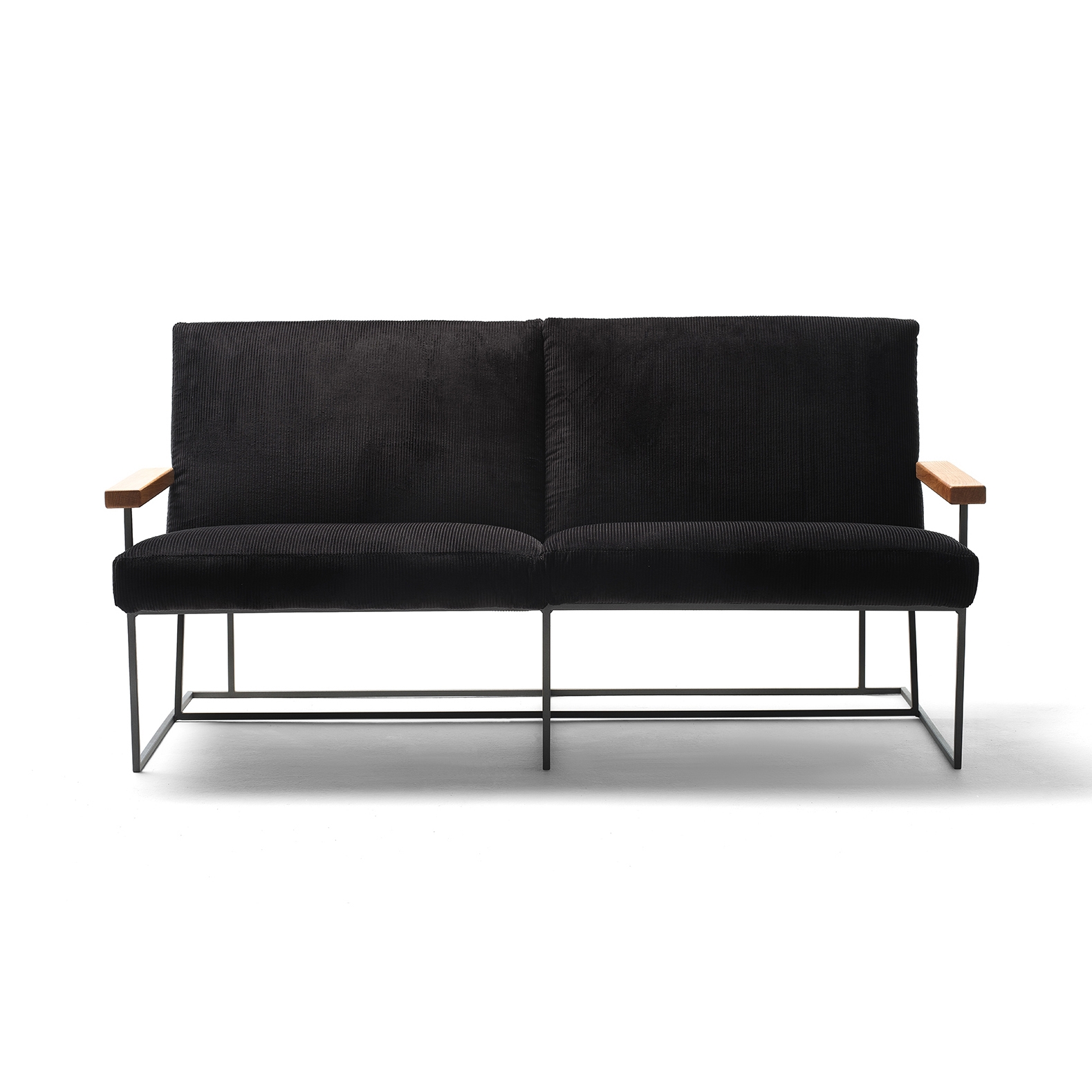 Display product Gotham 2-seater from manufacturer Eponimo
