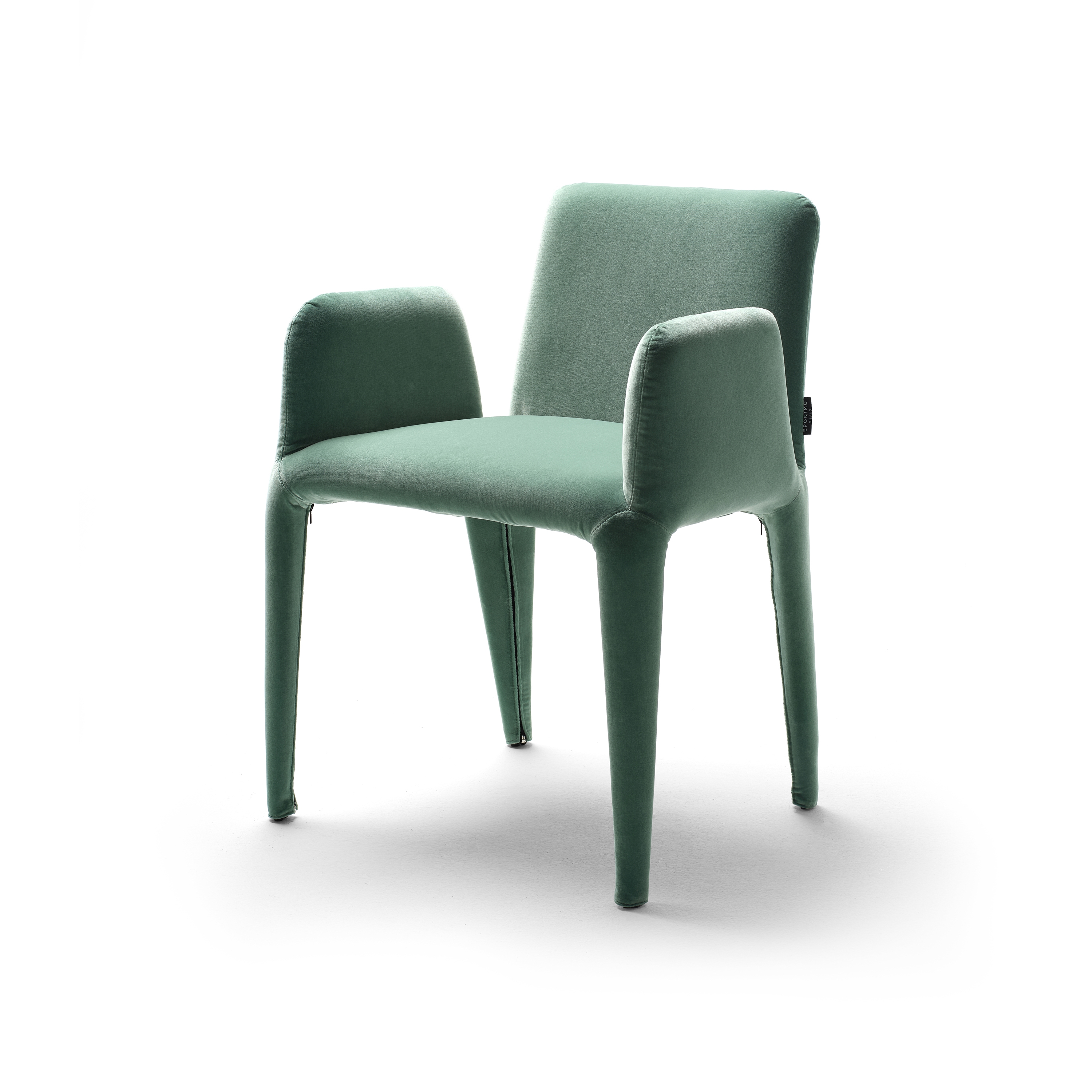 Display product Novca armchair from manufacturer Eponimo