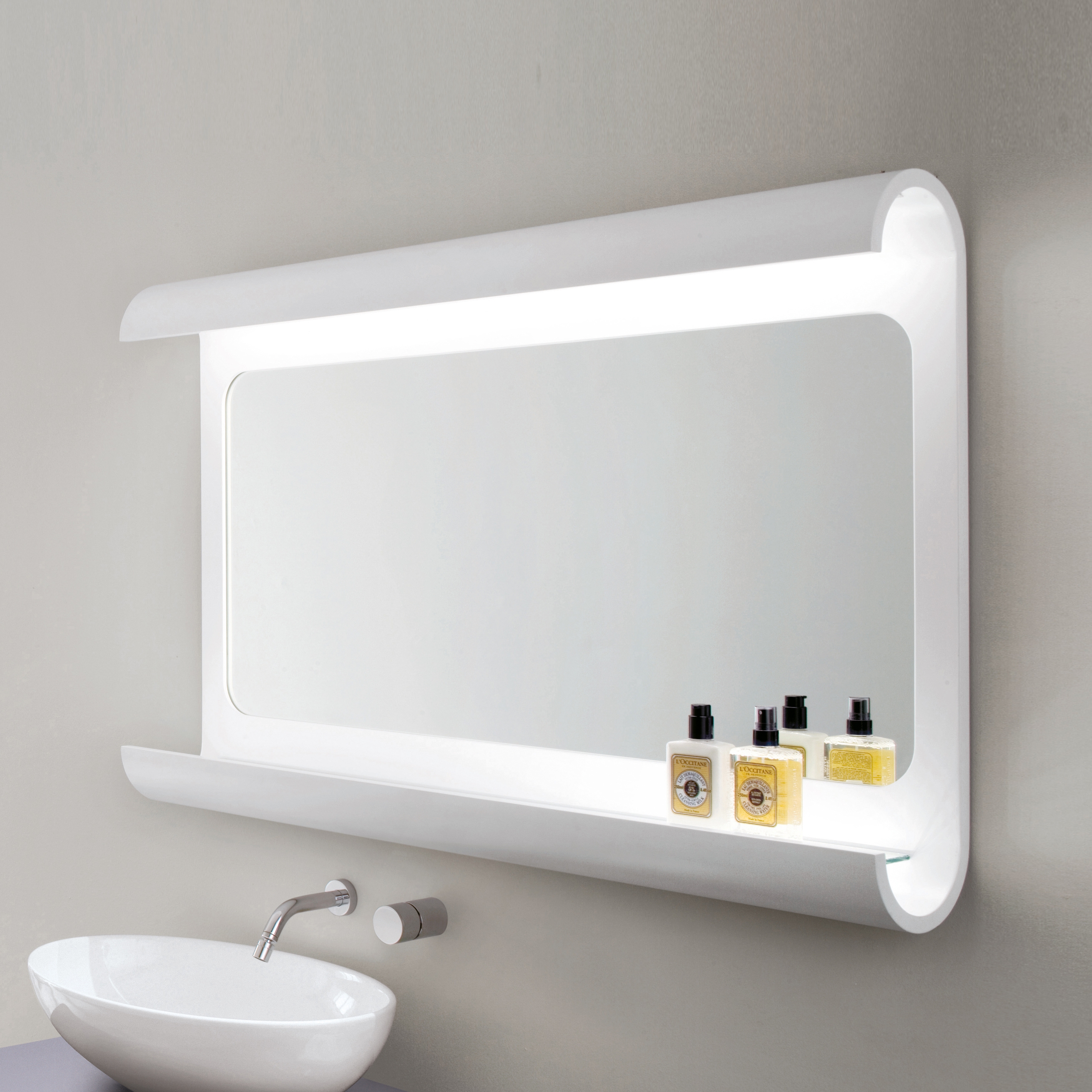 BATHTUBS | MIRRORS | LIGHTS