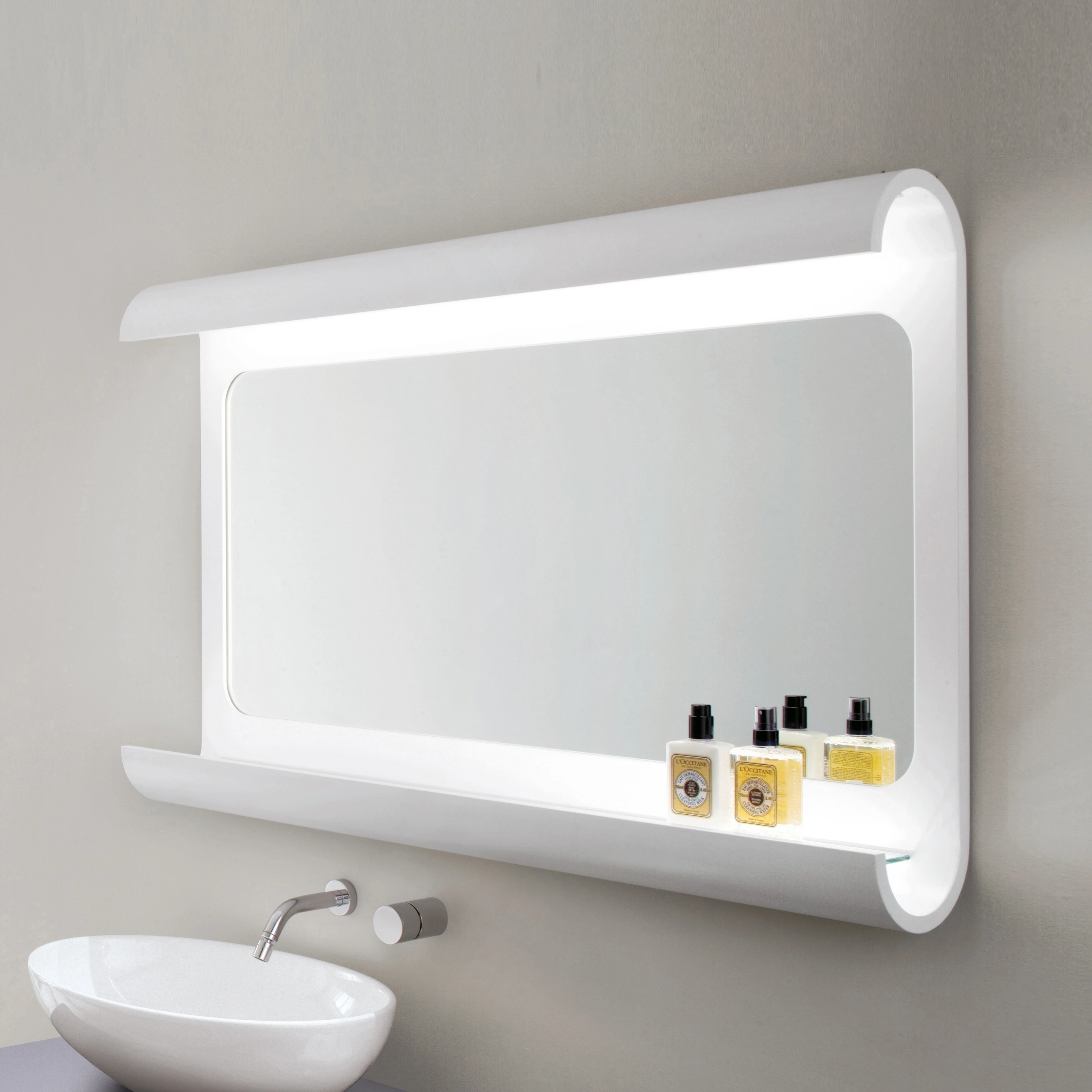 BATHTUBS | MIRRORS | LIGHTS
