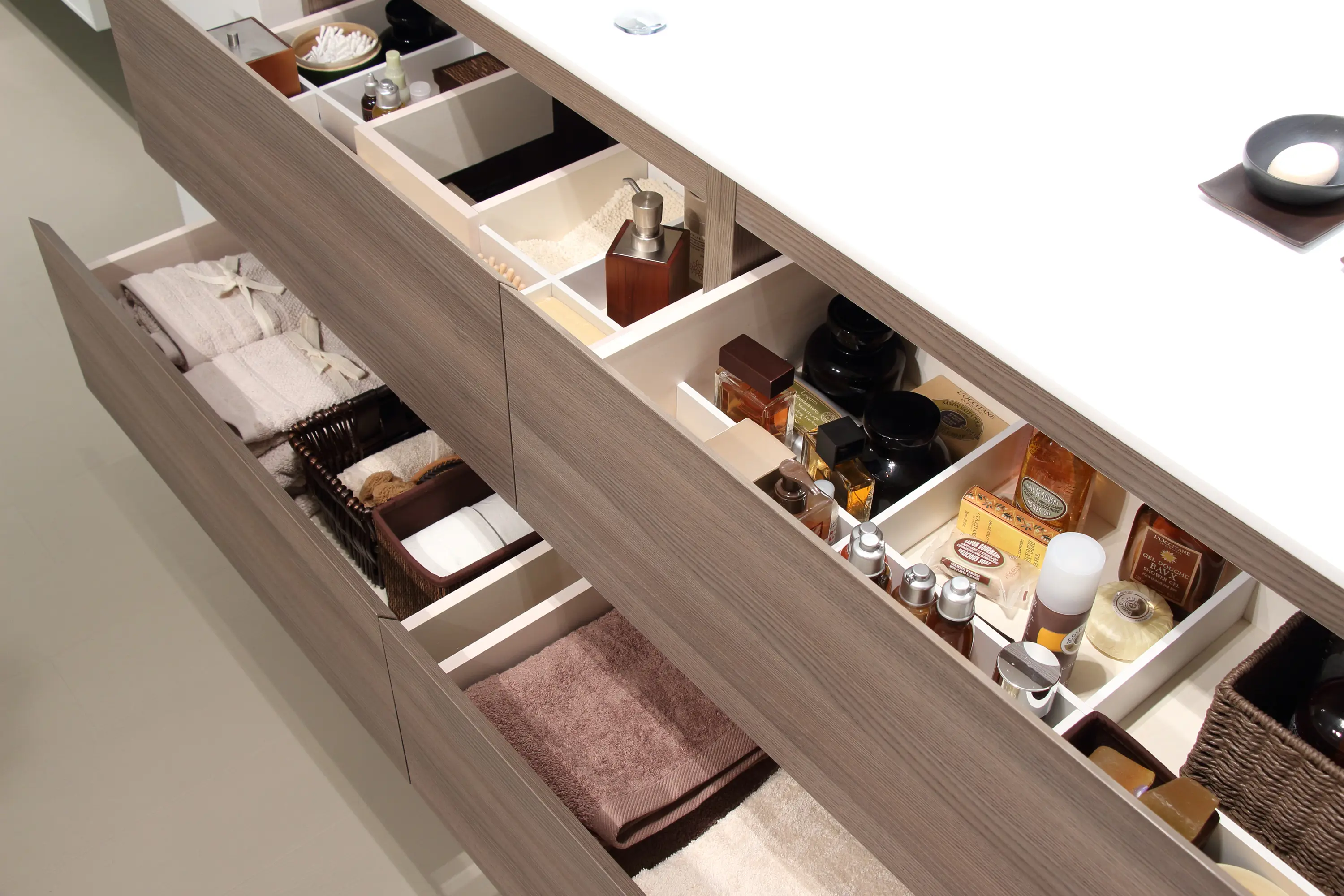 dica - Accessories Bath | Basin unit