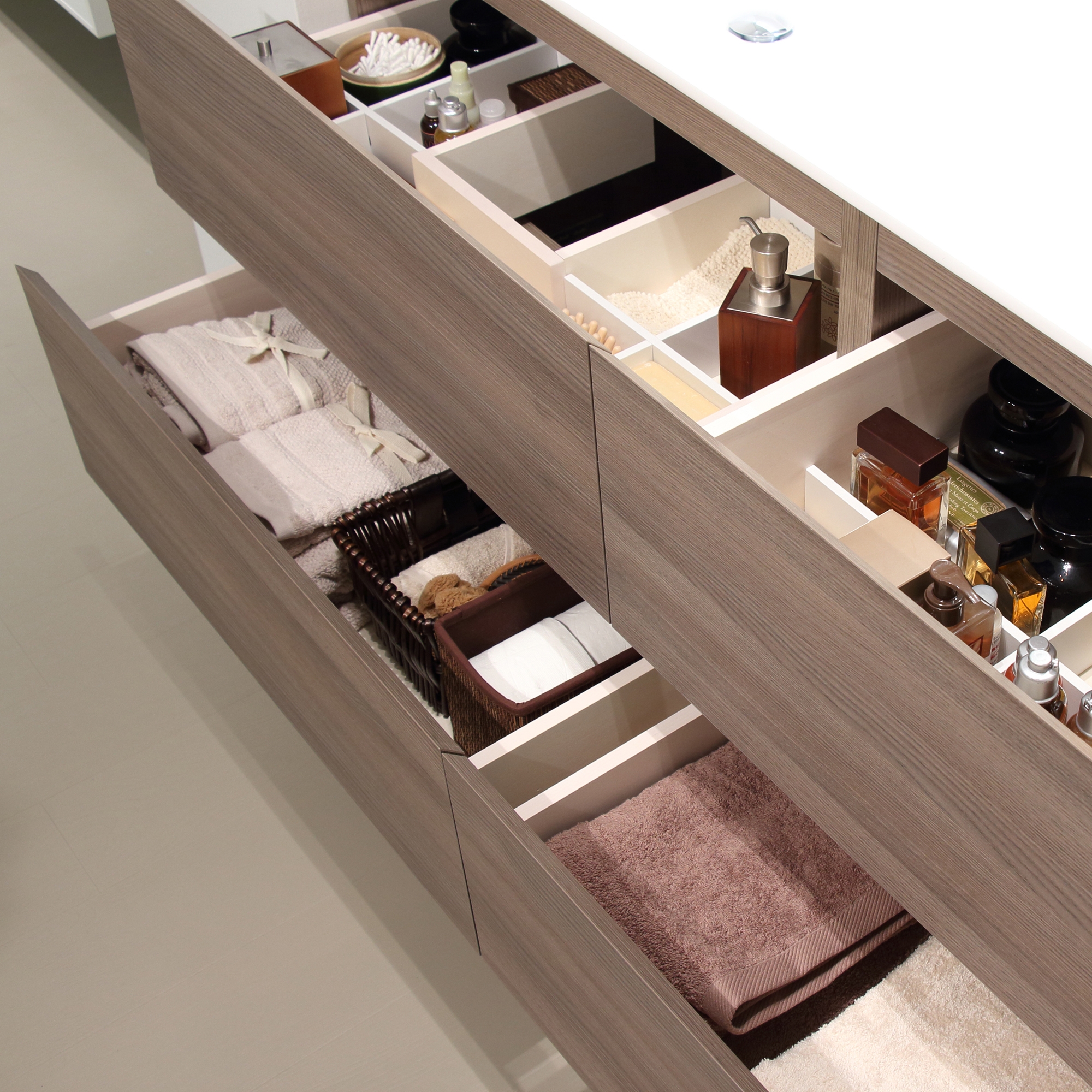 Mostra il prodotto Accessories Bath | Basin unit del produttore dica