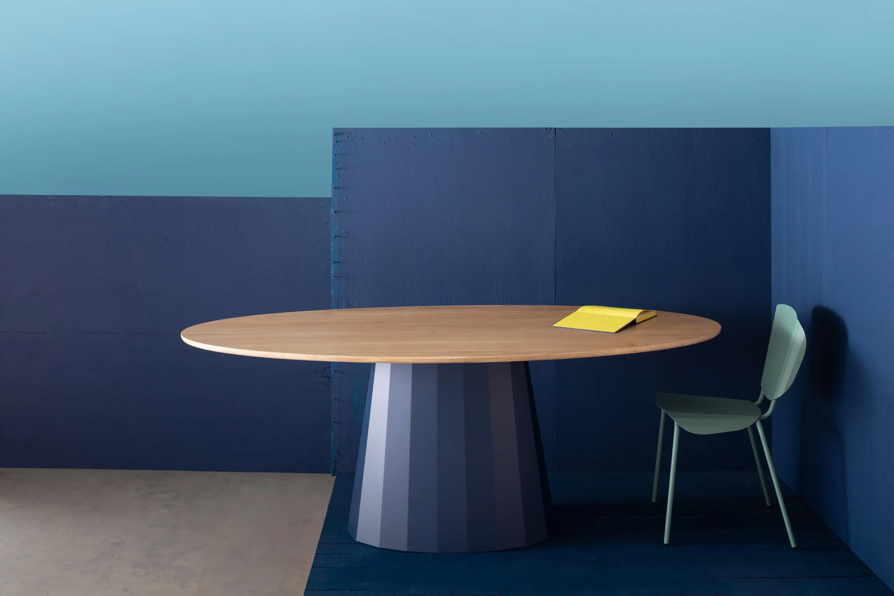 Matière Grise - Ankara table de repas ovale