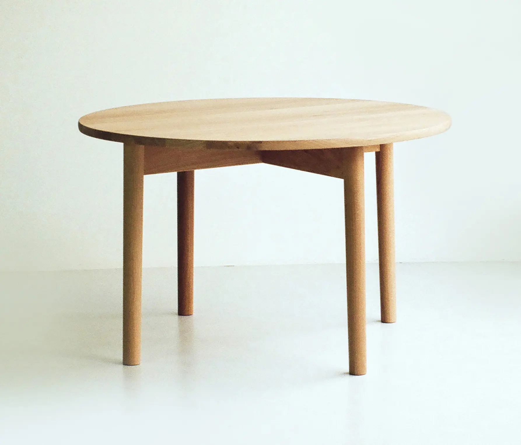 Bautier - Oak Dining Table (round)