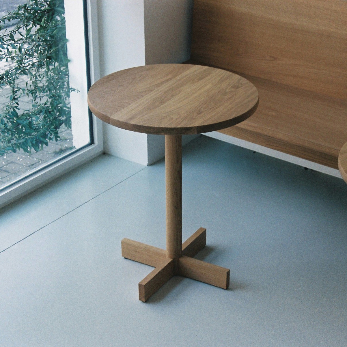 Mostra il prodotto Café Table del produttore Bautier