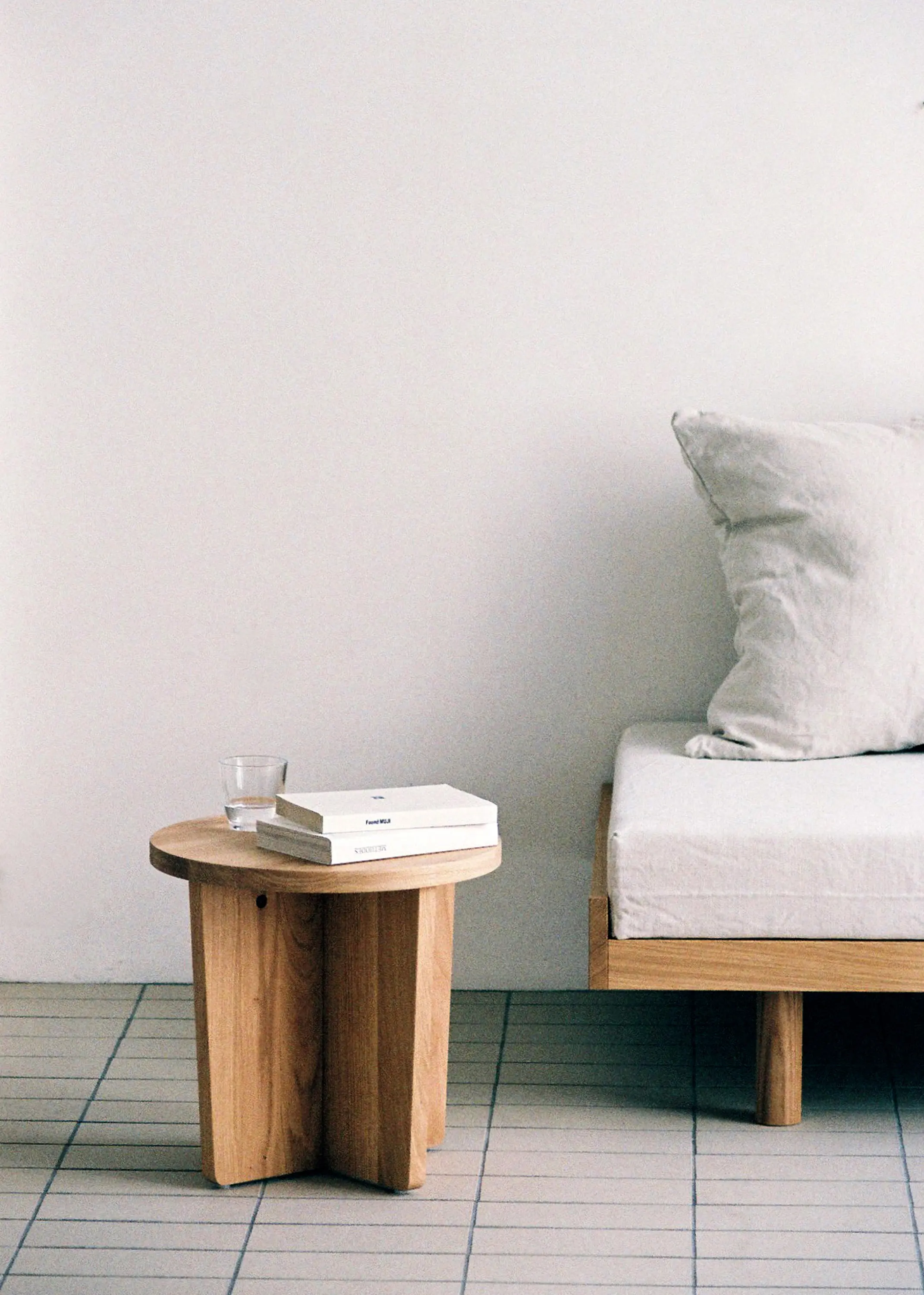 Bautier - Side Table