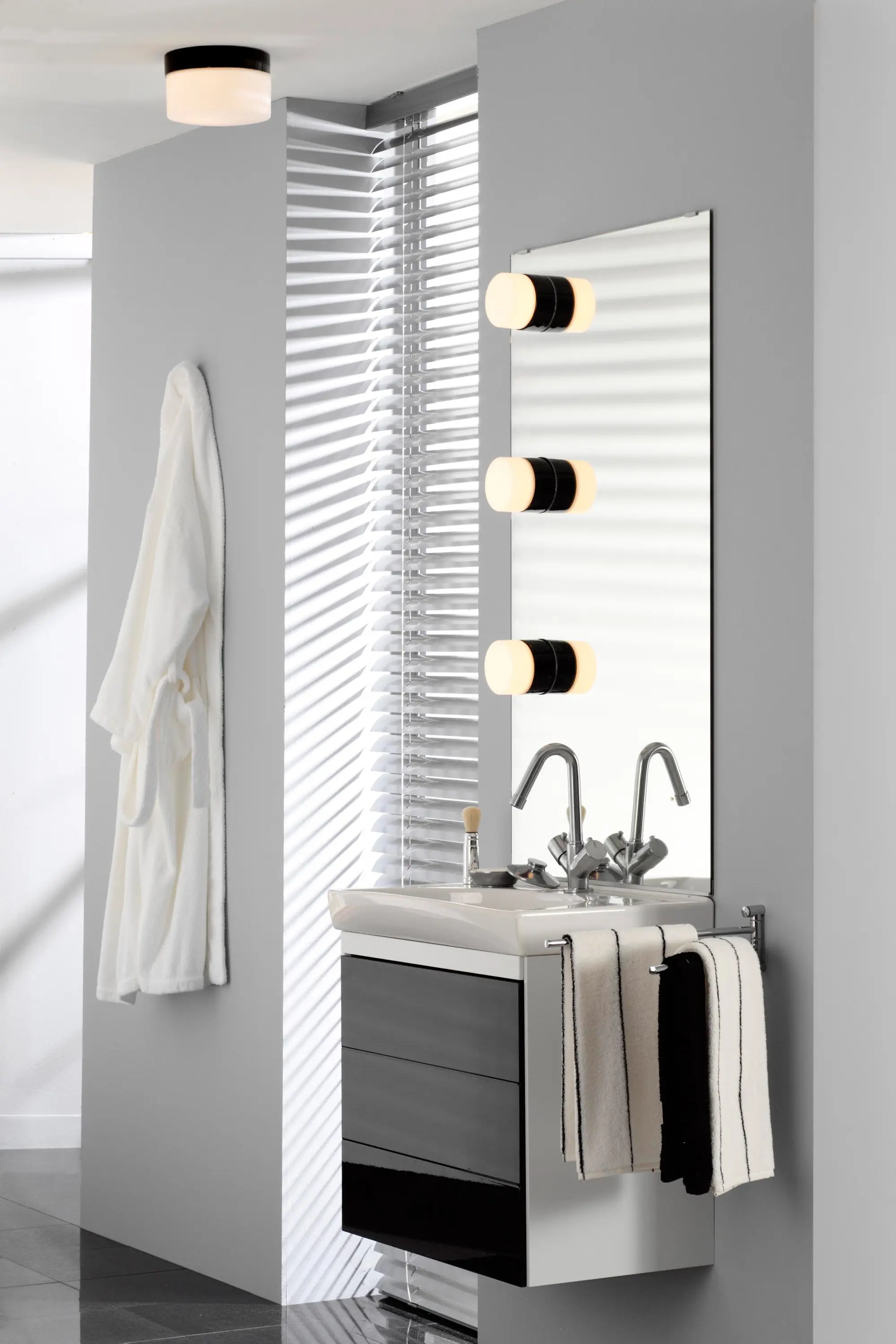 Ifö Electric - Opus 140/100 LED 2700K