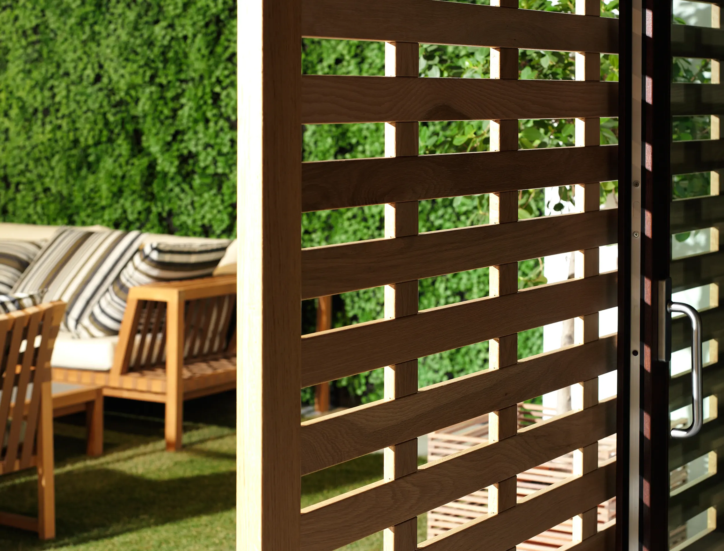 ISAM - ISAM Wood Sunscreen