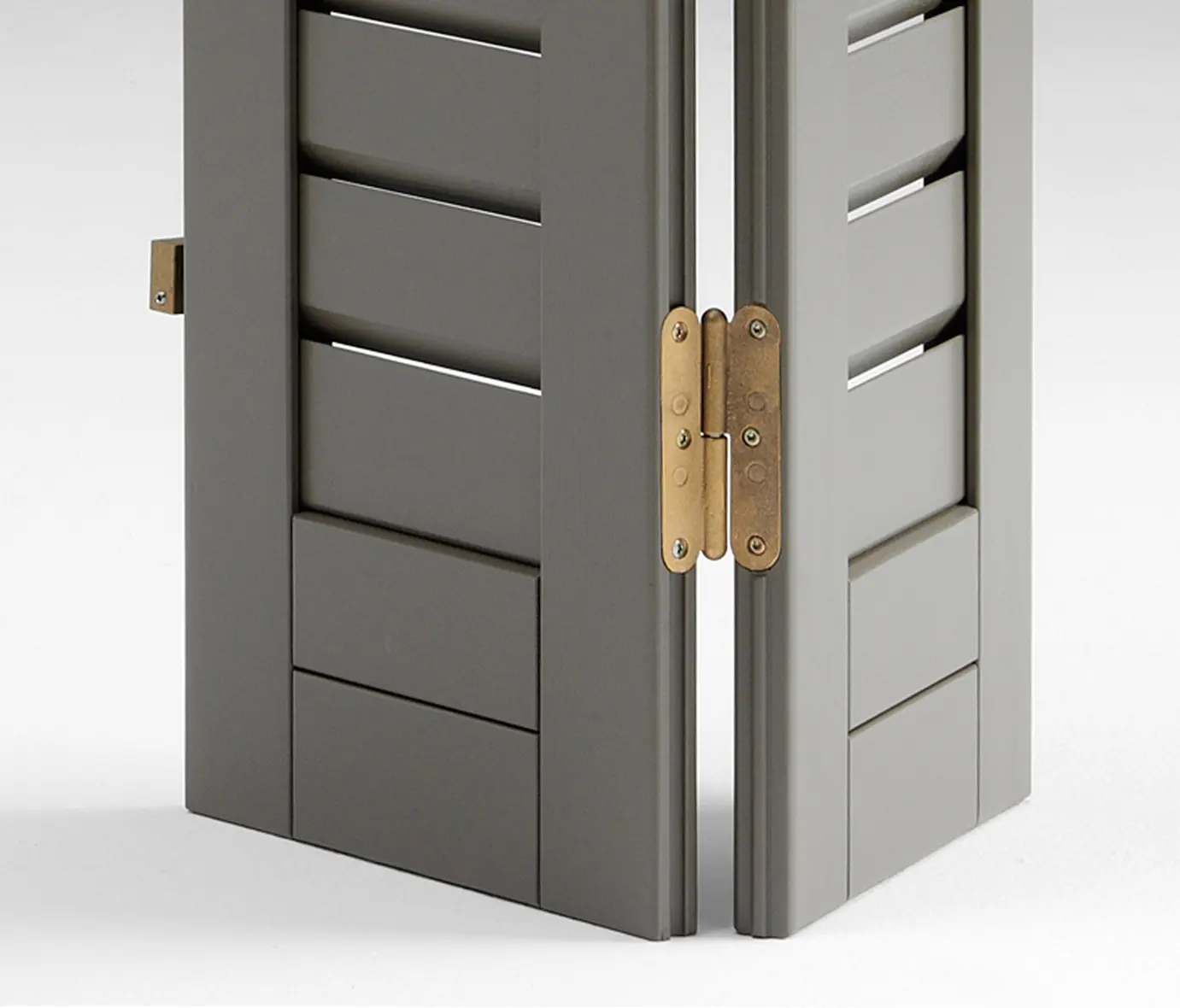 ISAM - ISAM Sunscreen system