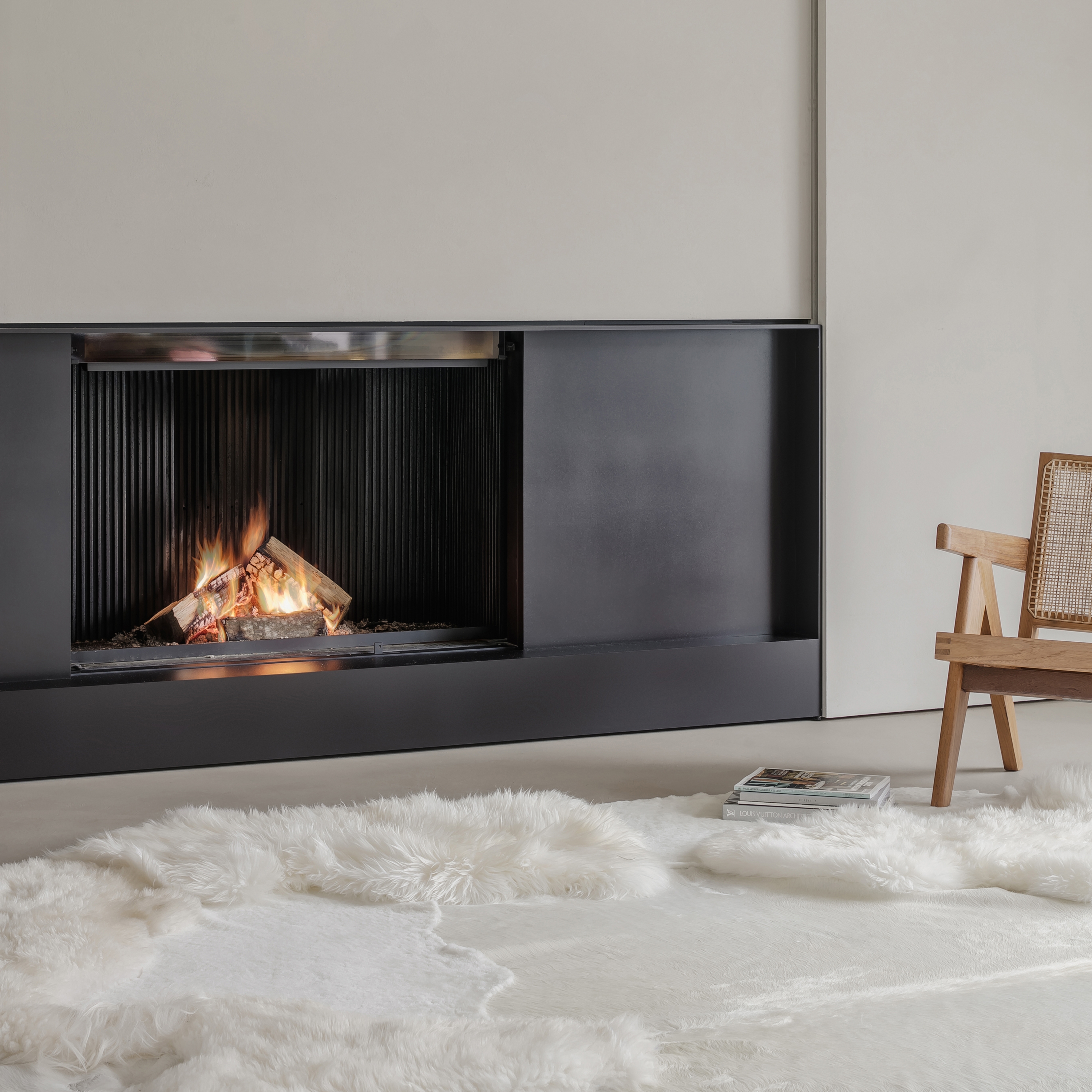 CLOSED WOOD FIREPLACES