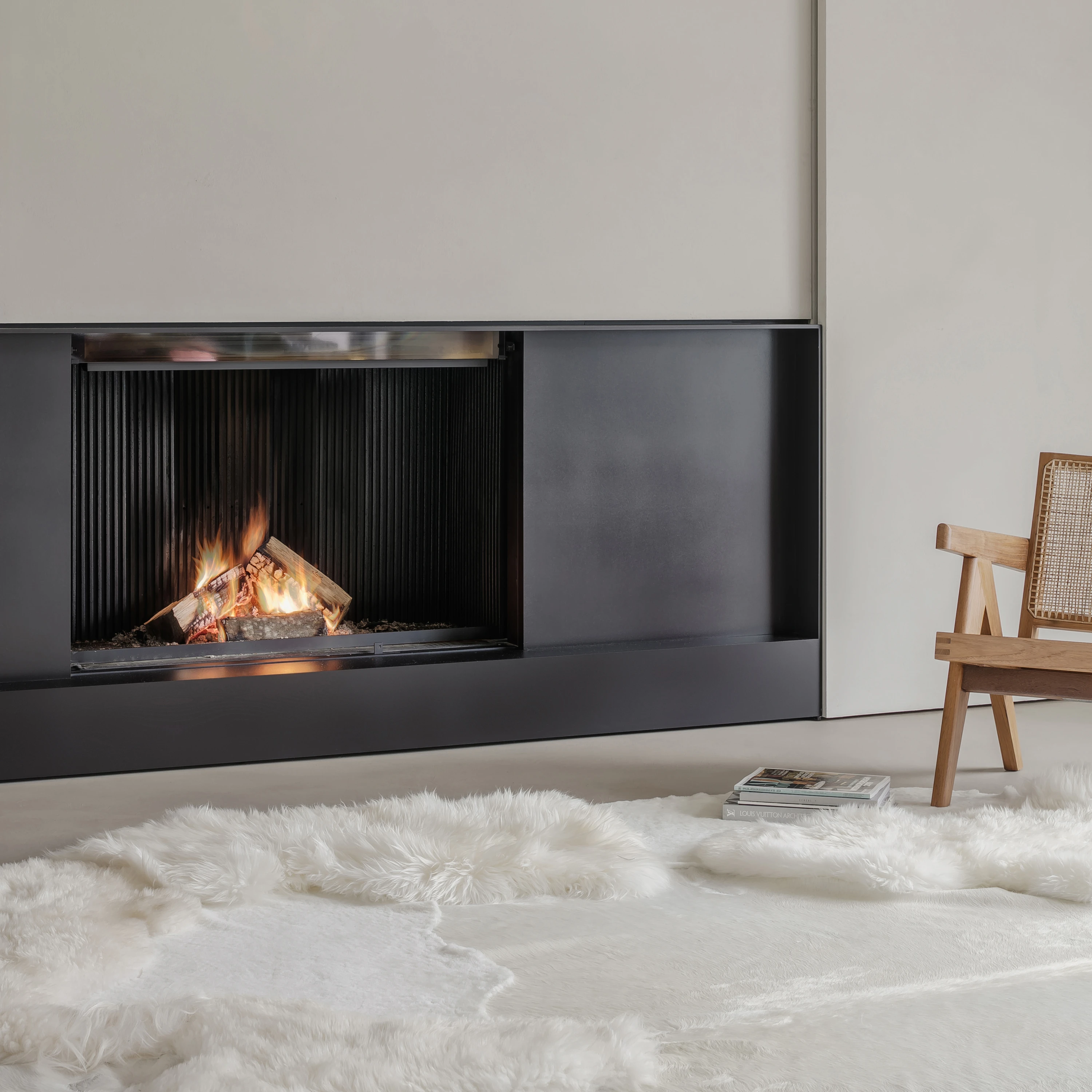 CLOSED WOOD FIREPLACES