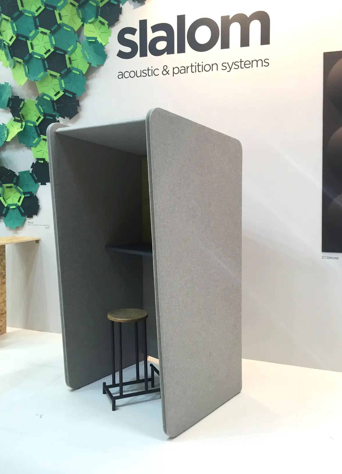 Slalom - Phone Booth