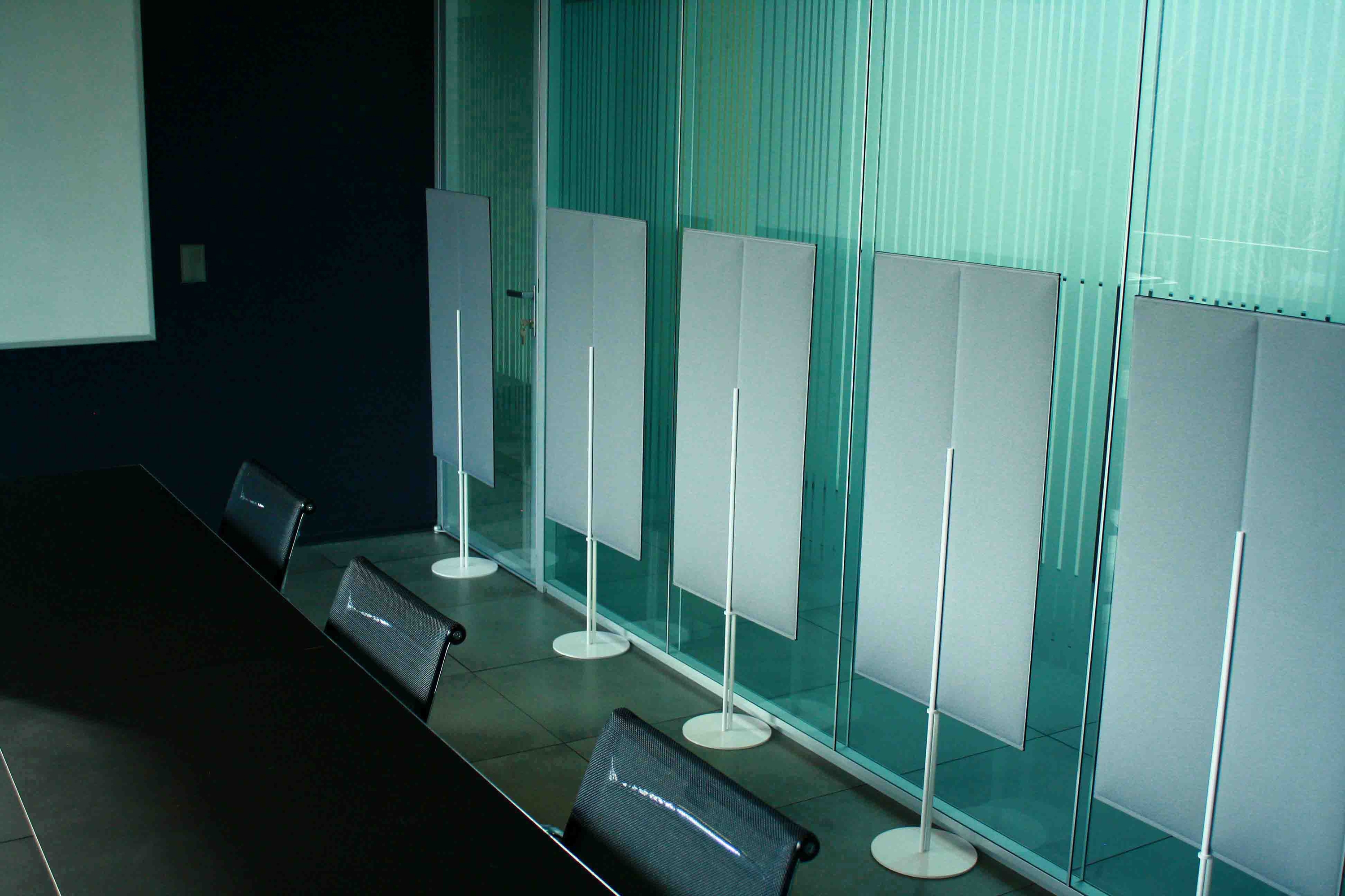 Display product ECOstrong totem from manufacturer Slalom