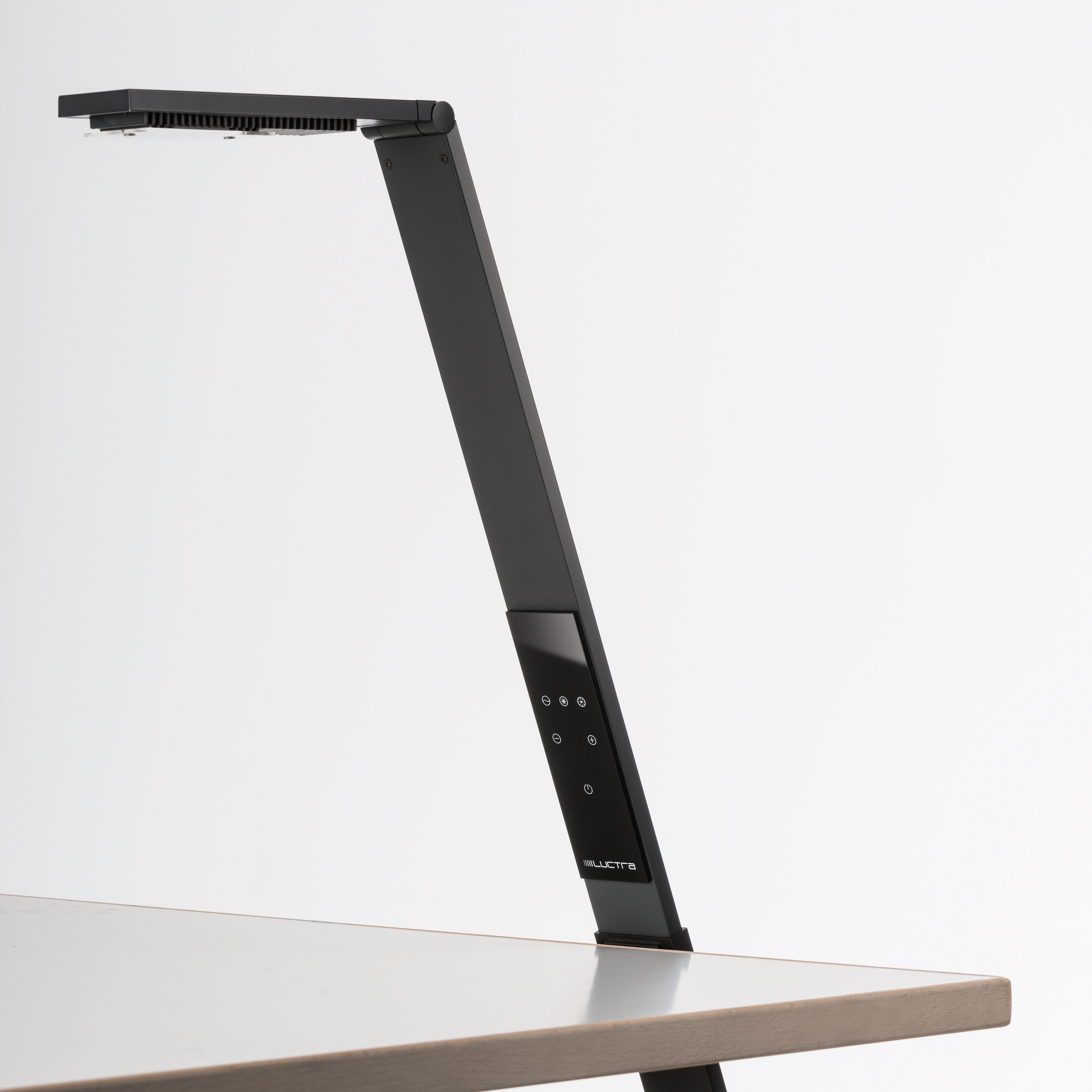 LUCTRA FLEX black