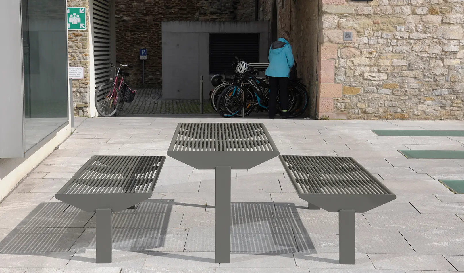 BENKERT-BAENKE - Siardo 50 R Table