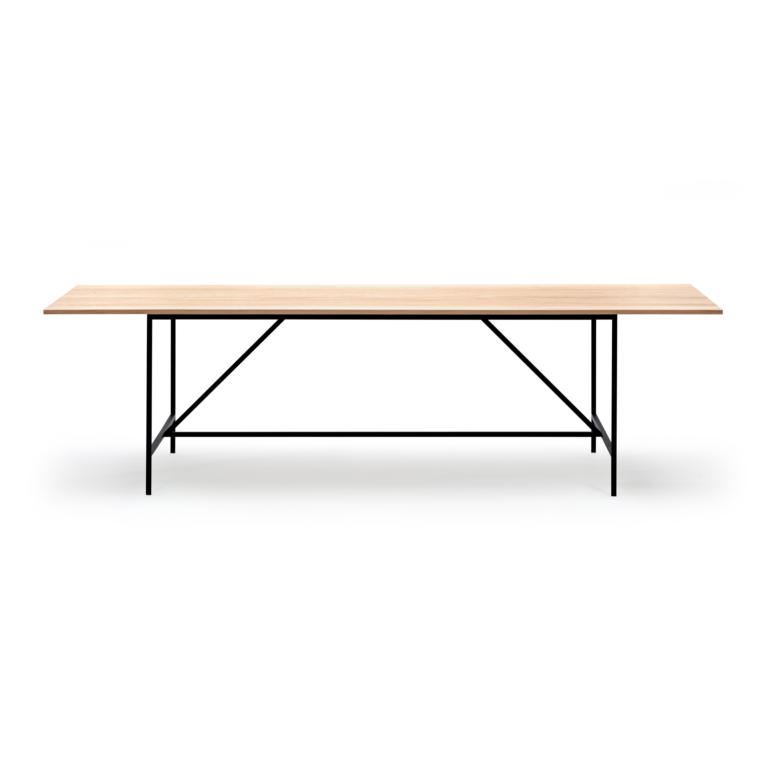 Mostra il prodotto Dinning Table del produttore Karakter