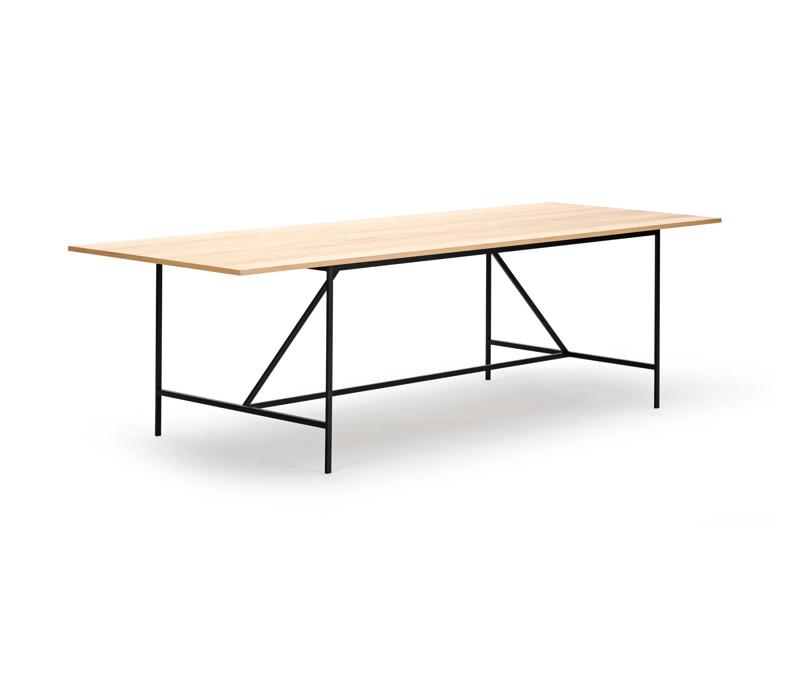 Karakter - Dinning Table