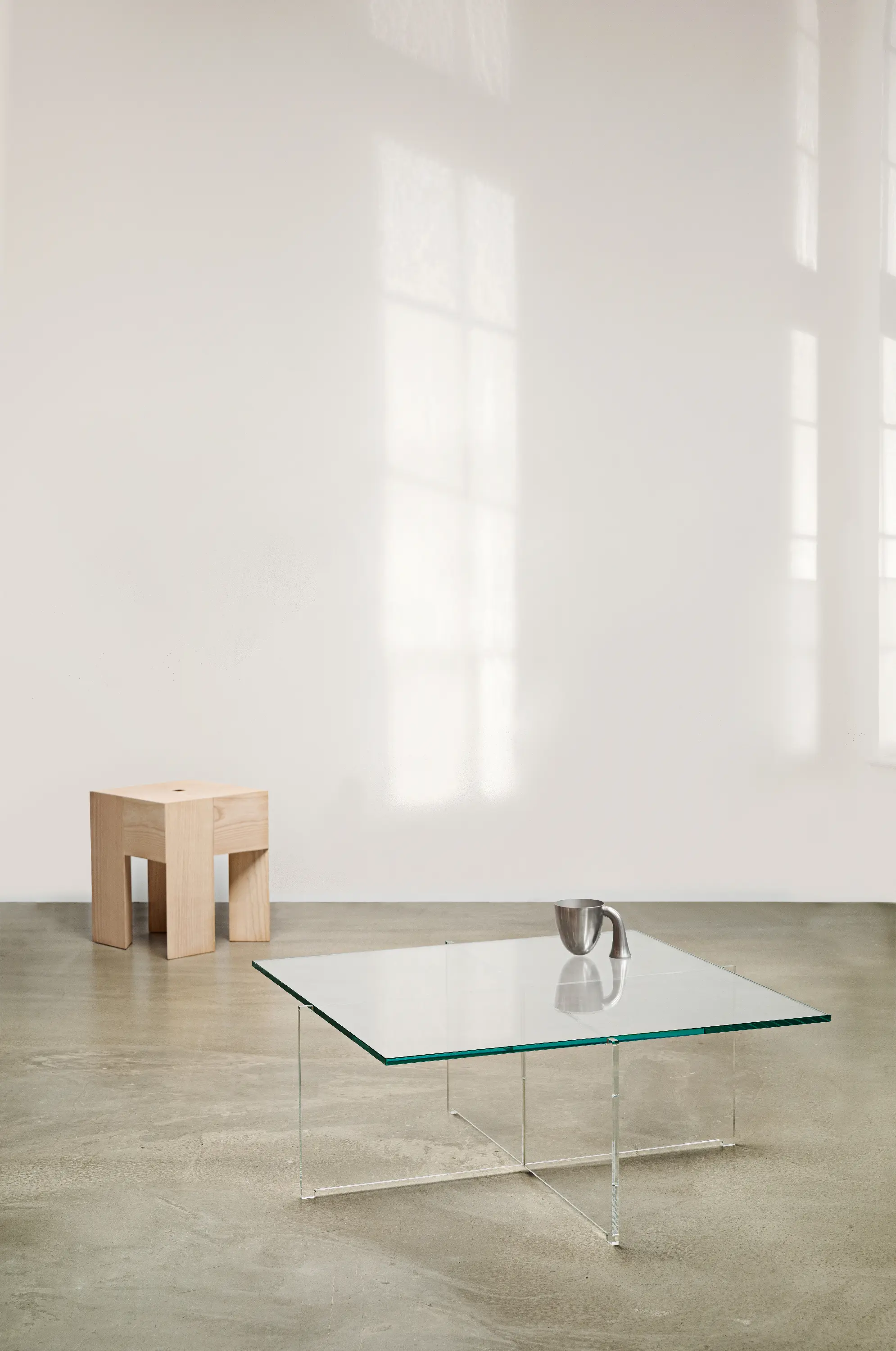 Karakter - CrossPlex Table