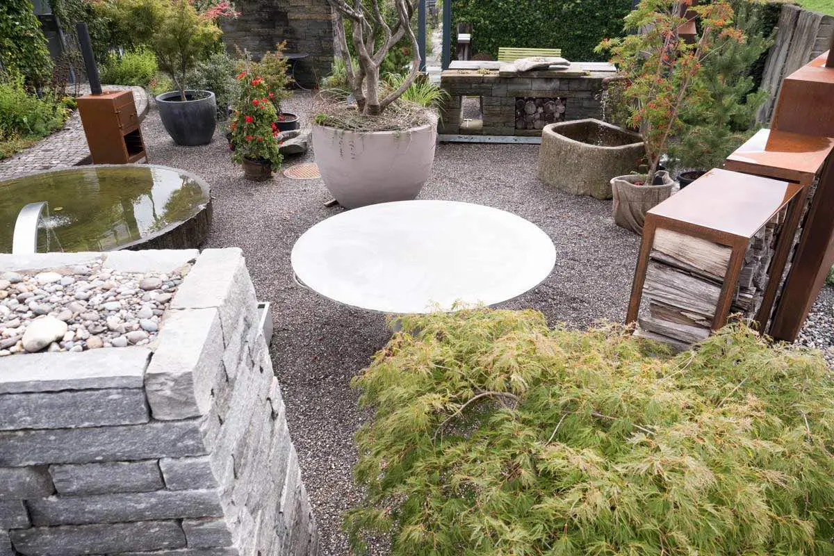 Dade Design AG concrete works Beton - dade ELLO concrete table