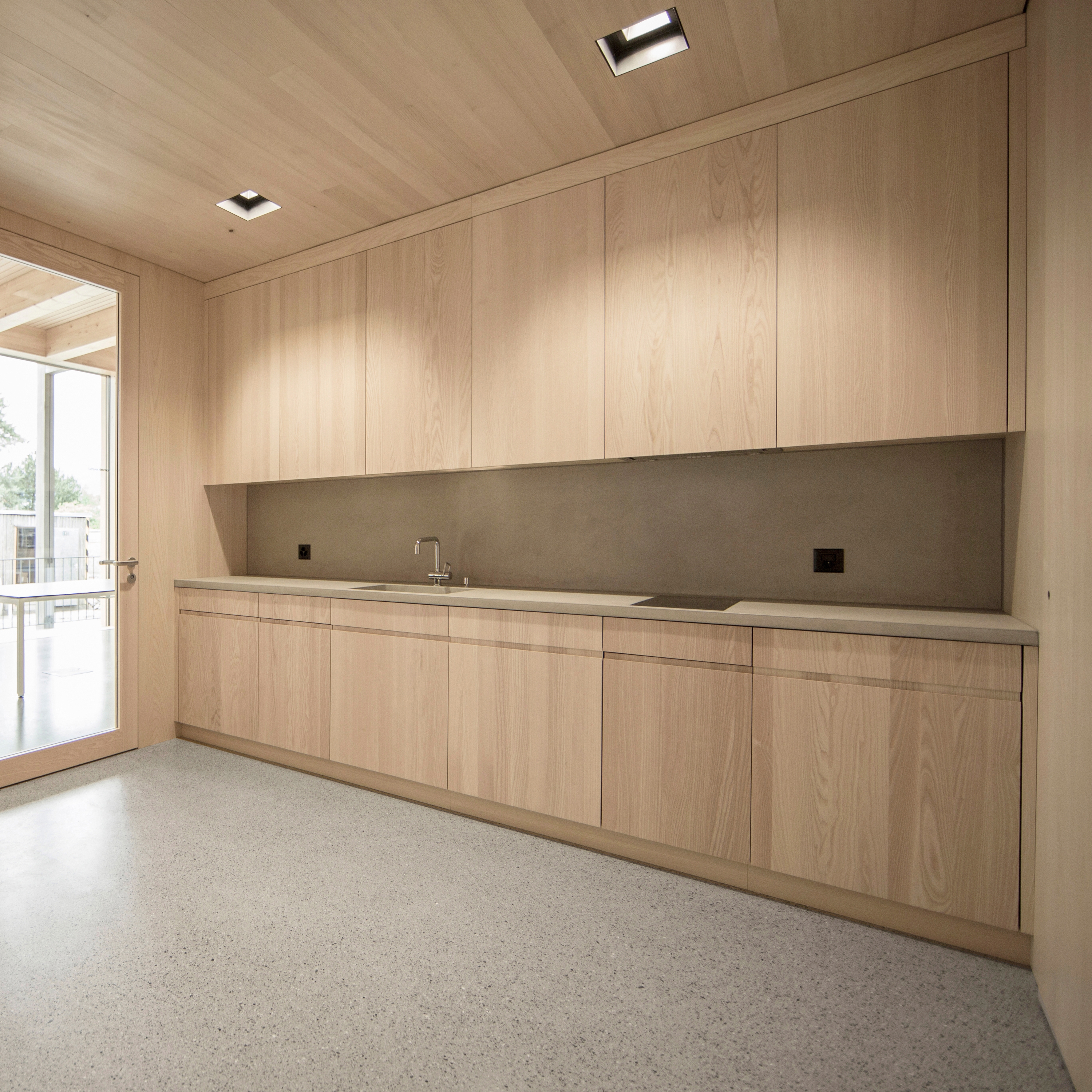 Afficher le produit Concrete Kitchen du fabricant Dade Design AG concrete works Beton